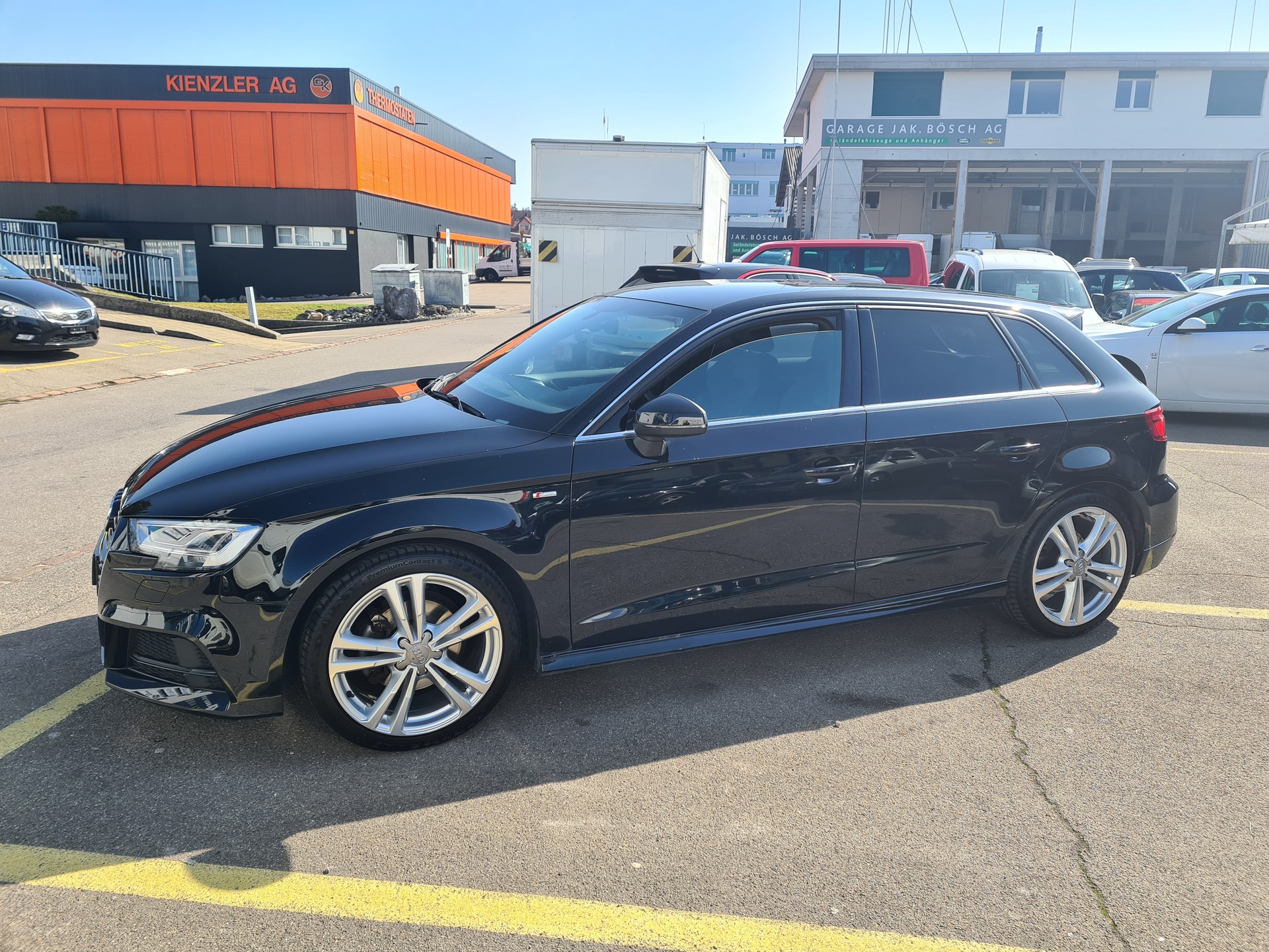 AUDI A3 Sportback 1.4 TFSI Sport-image-5