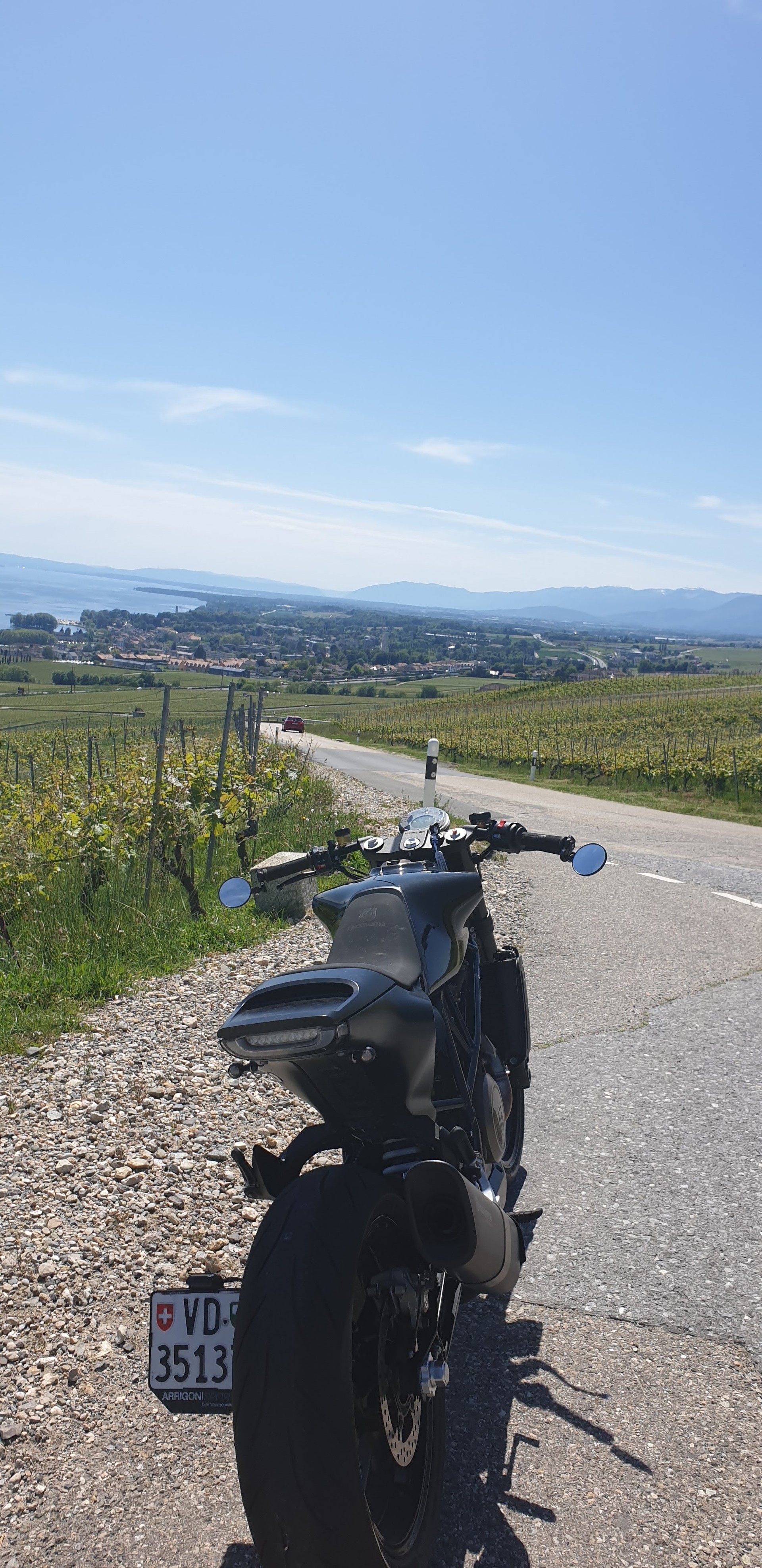 HUSQVARNA Vitpilen 701-image-1