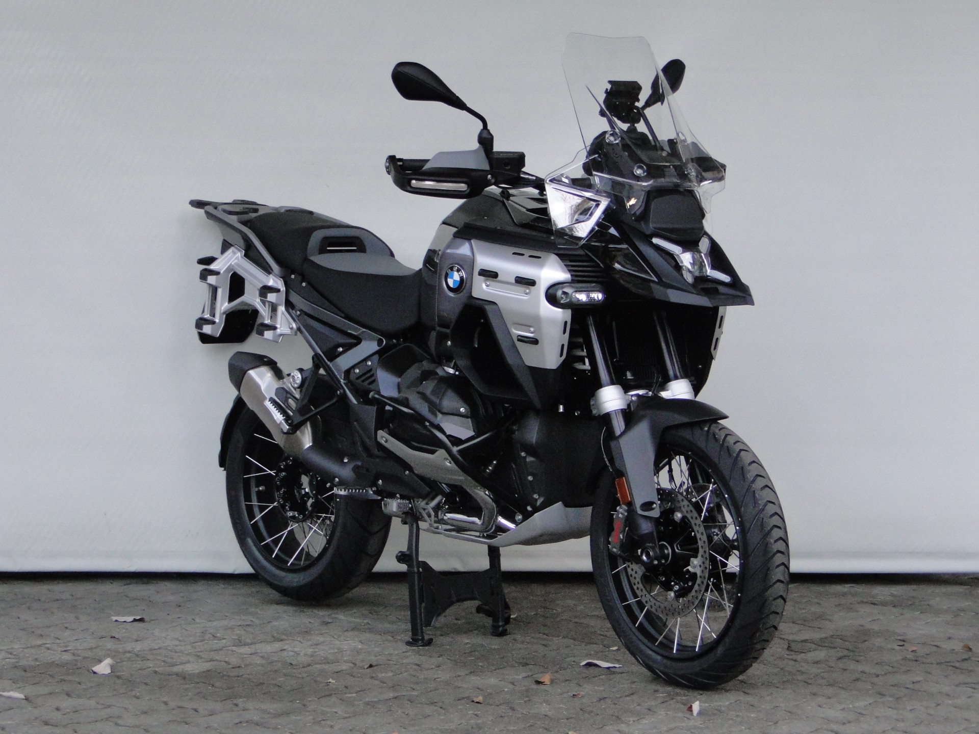 BMW R 1300 GS Adventure ASA TIEFERLEGUNG-showroom-element-2