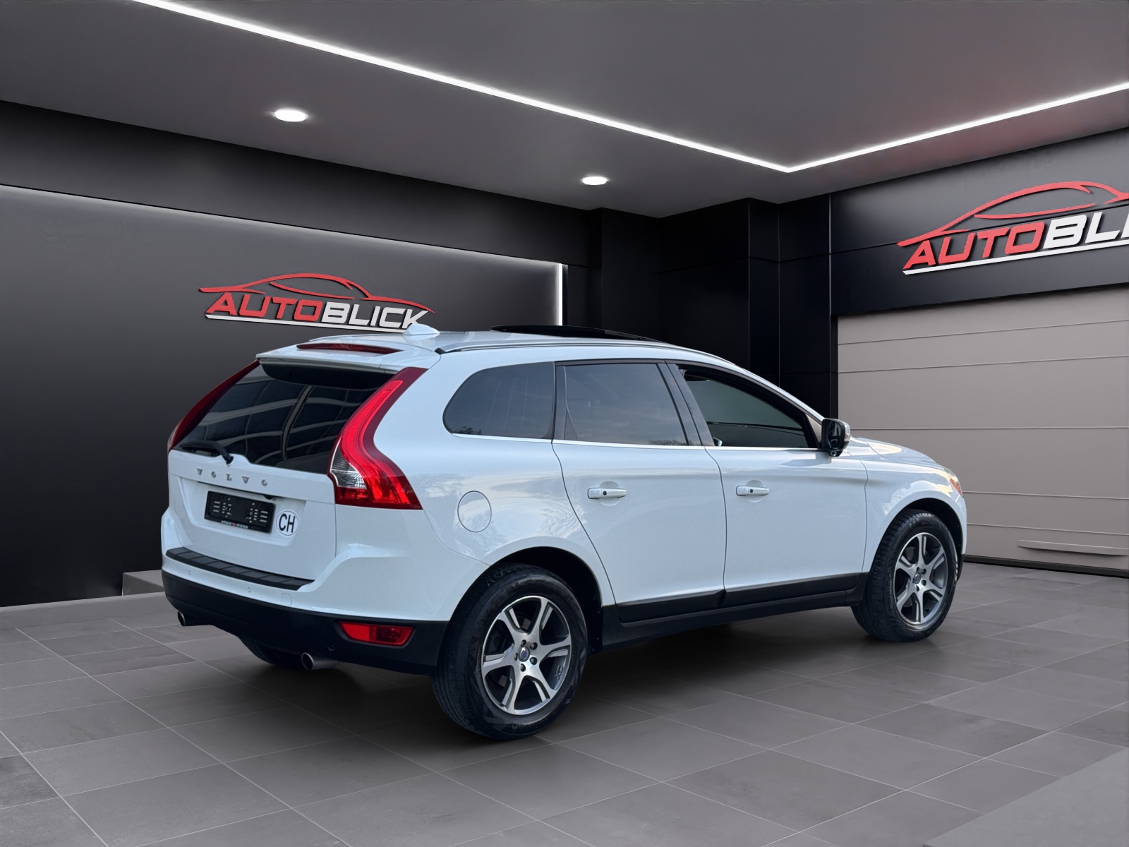 VOLVO XC60 2,4-Diesel *Automat *4x4 AWD *HEICO- Performance 232-PS *R-Design Geartronic * Frisch ab MFK * Frisch ab Service.-showroom-element-3