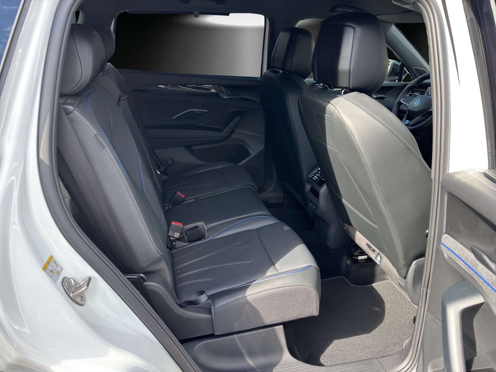 VW Tayron 2.0 TSI R-Line DSG 4Motion-image-7