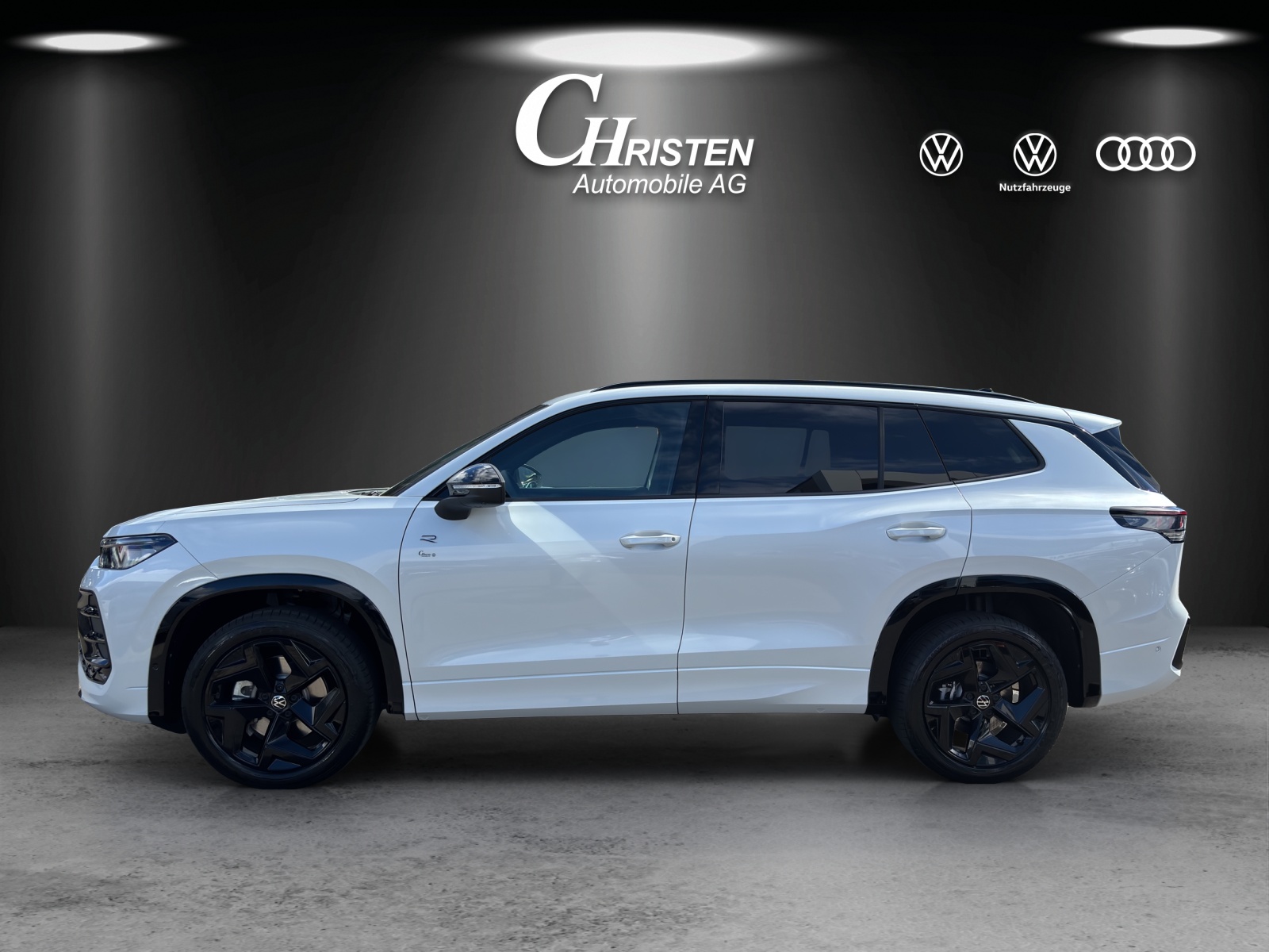 VW Tayron 2.0 TSI R-Line DSG 4Motion-image-1