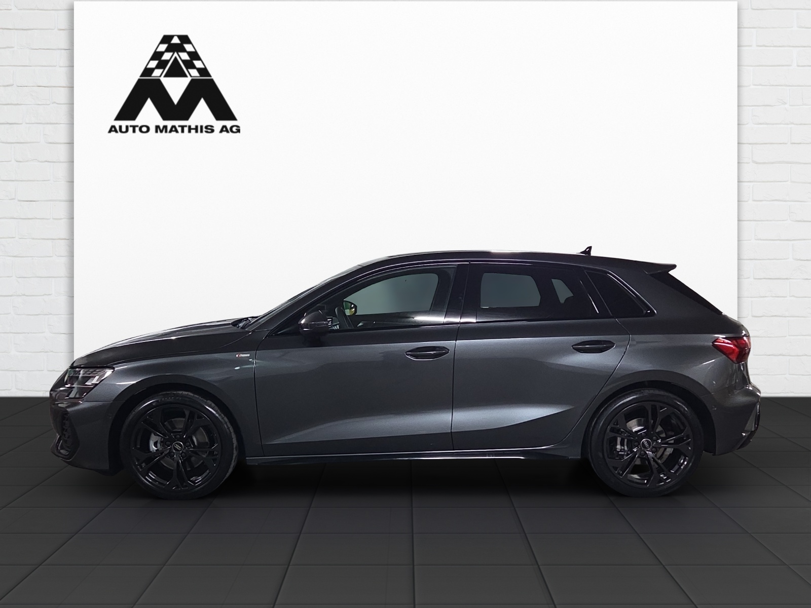 AUDI A3 Sportback TFSI 150 kW quattro S line S tronic-showroom-element-2