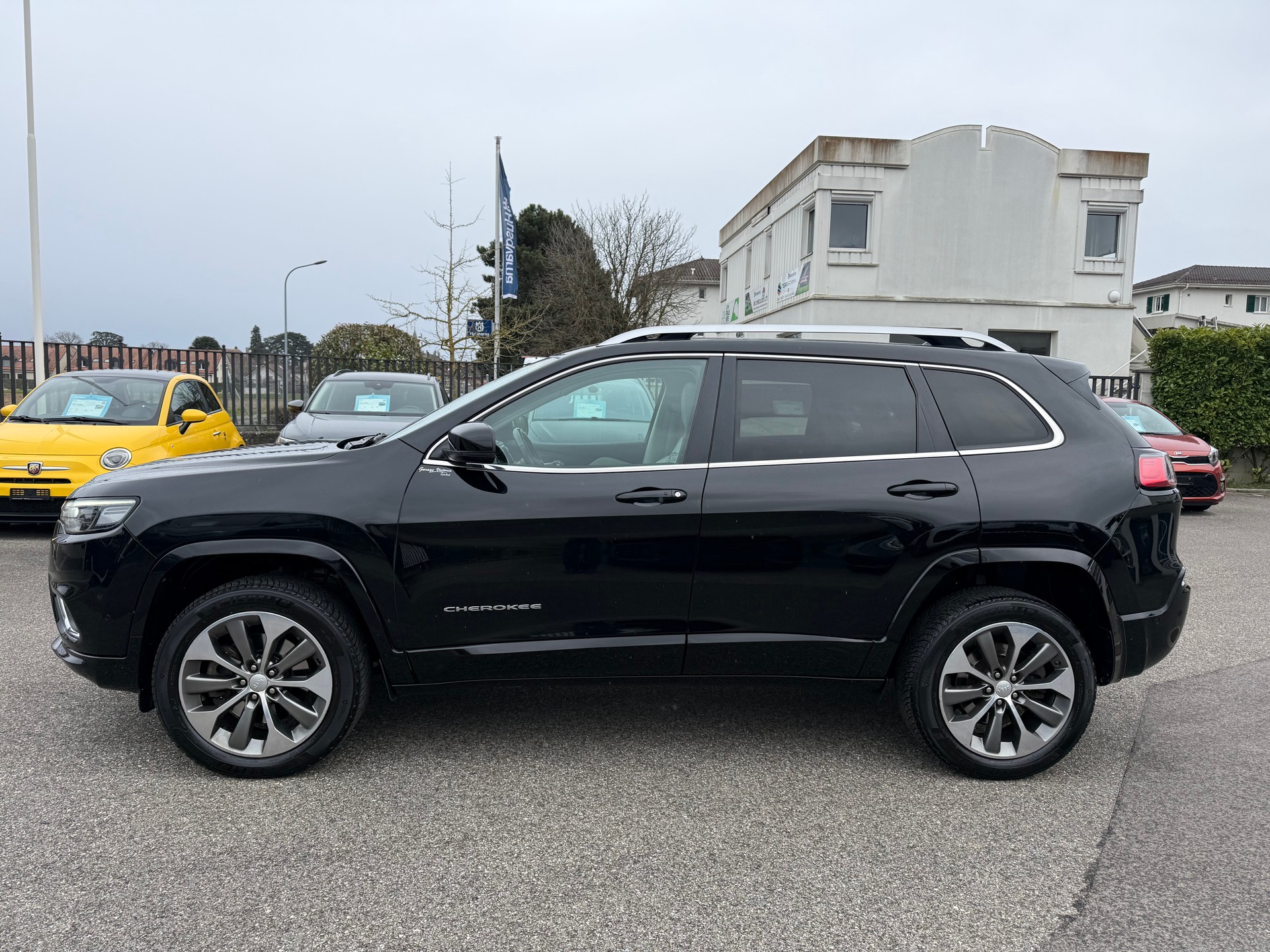 JEEP Cherokee 2.2MJ Overland AWD Drive I 9ATX-image-2