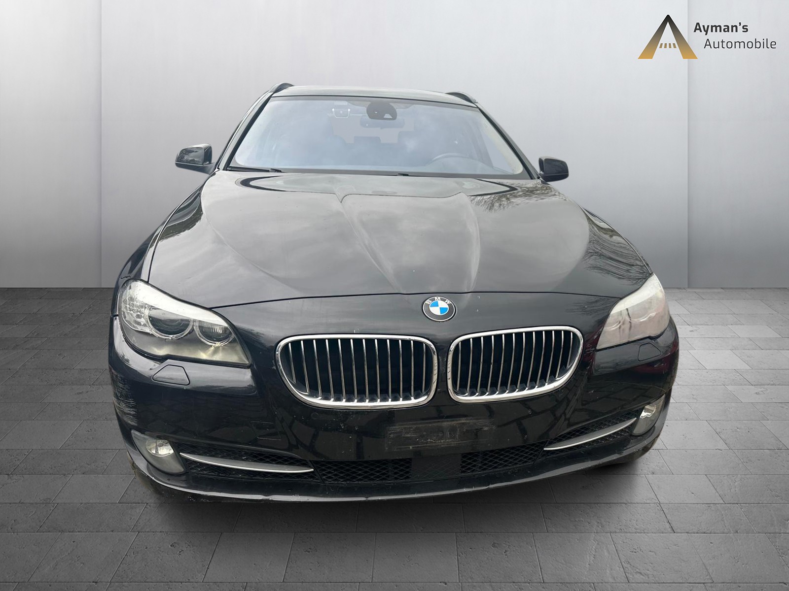 BMW 530d xDrive Touring Steptronic-image-3