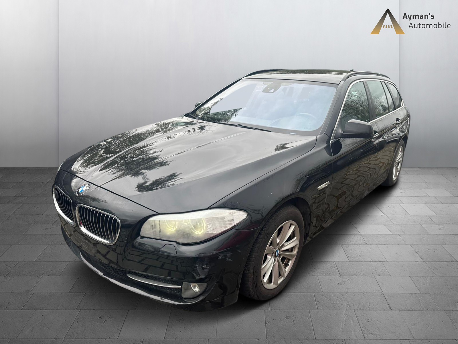 BMW 530d xDrive Touring Steptronic-image-0