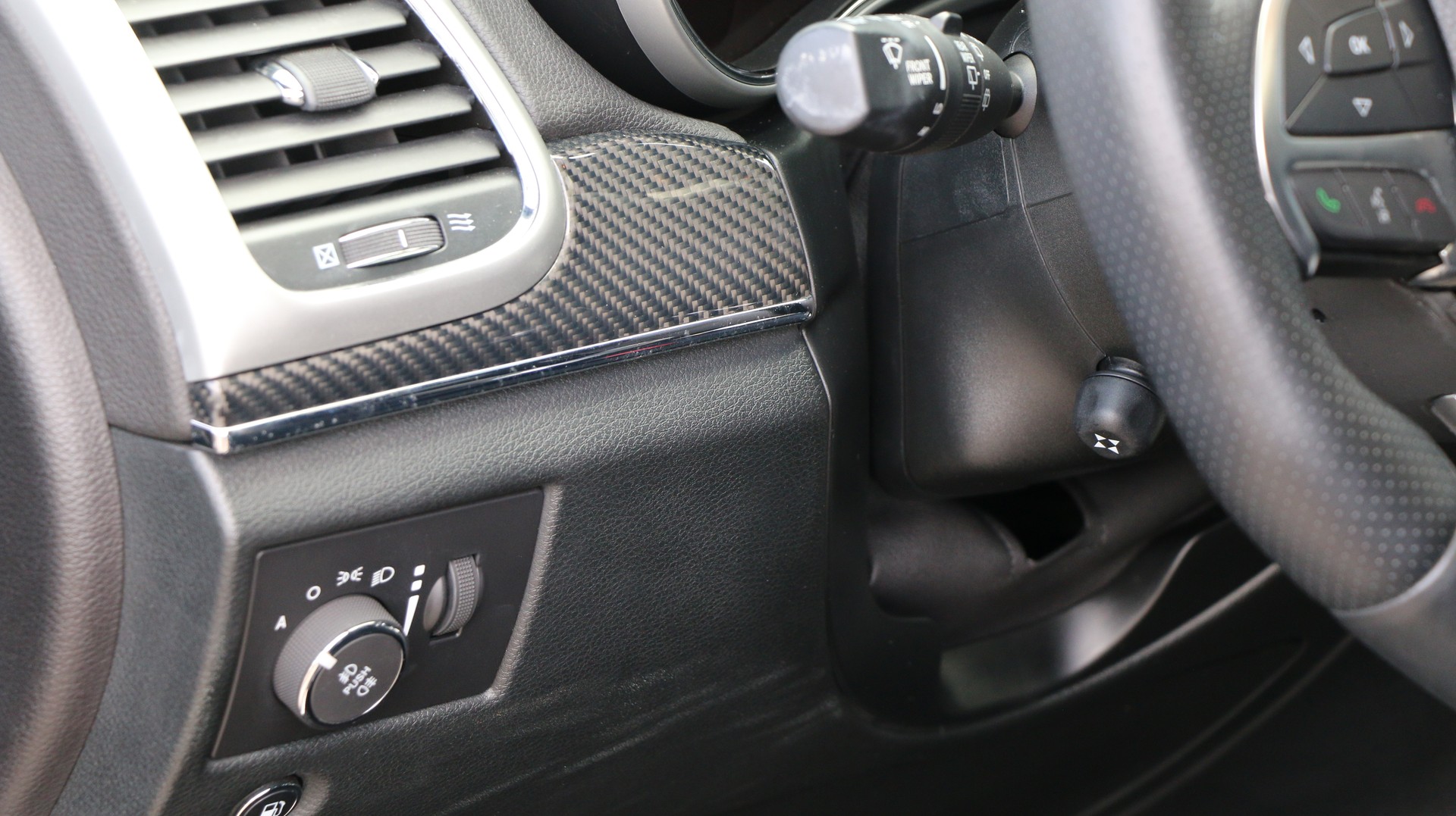 JEEP GrandCherokee 6.4 SRT8-image-11