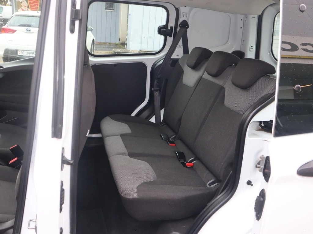 FORD Transit Courier Combi 1.5 TDCi Trend ** 5-Plätzer ** Klimaanlage ** Frisch ab MFK & Service **-image-10