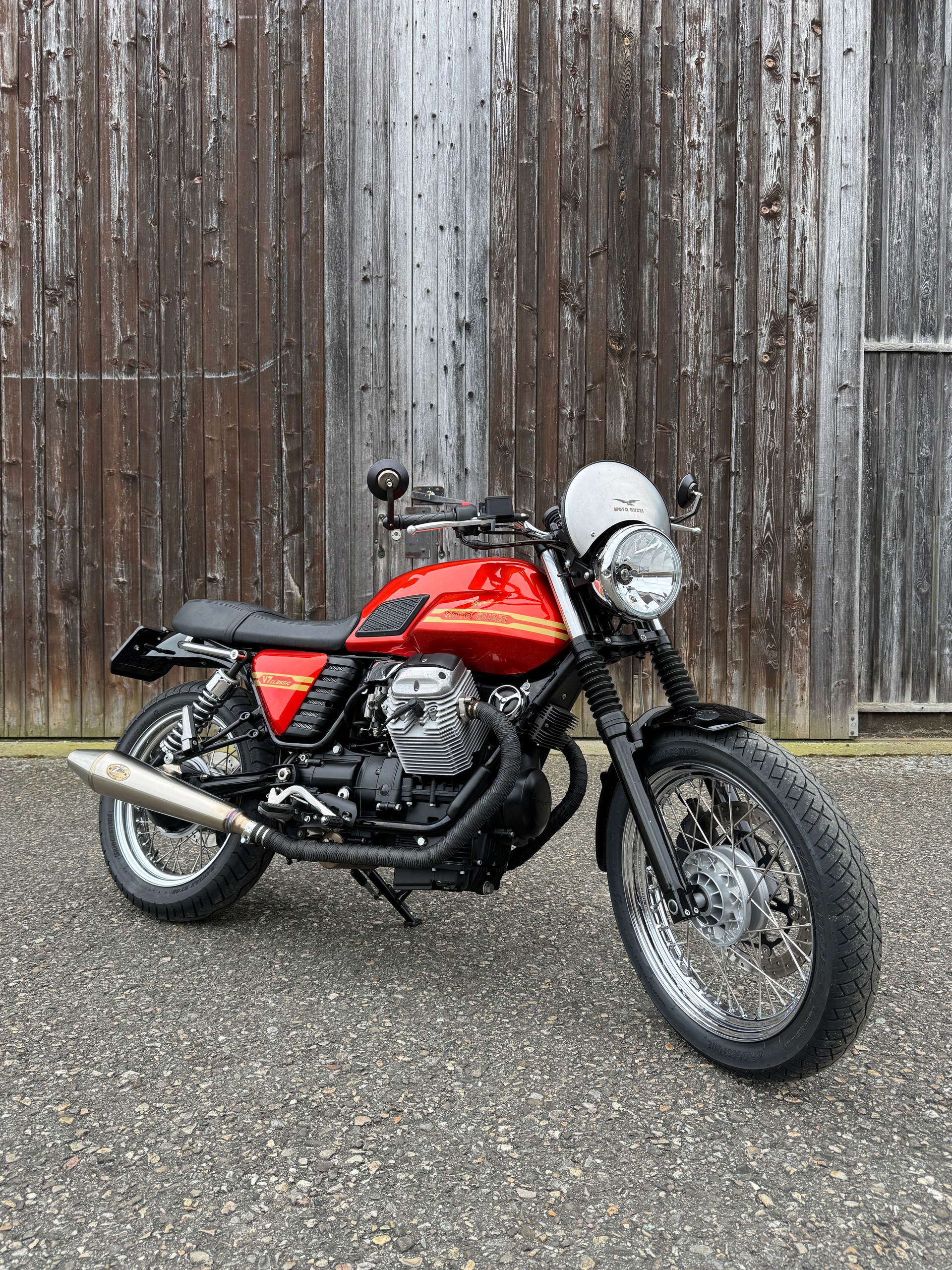 MOTO GUZZI V7 Classic-image-3