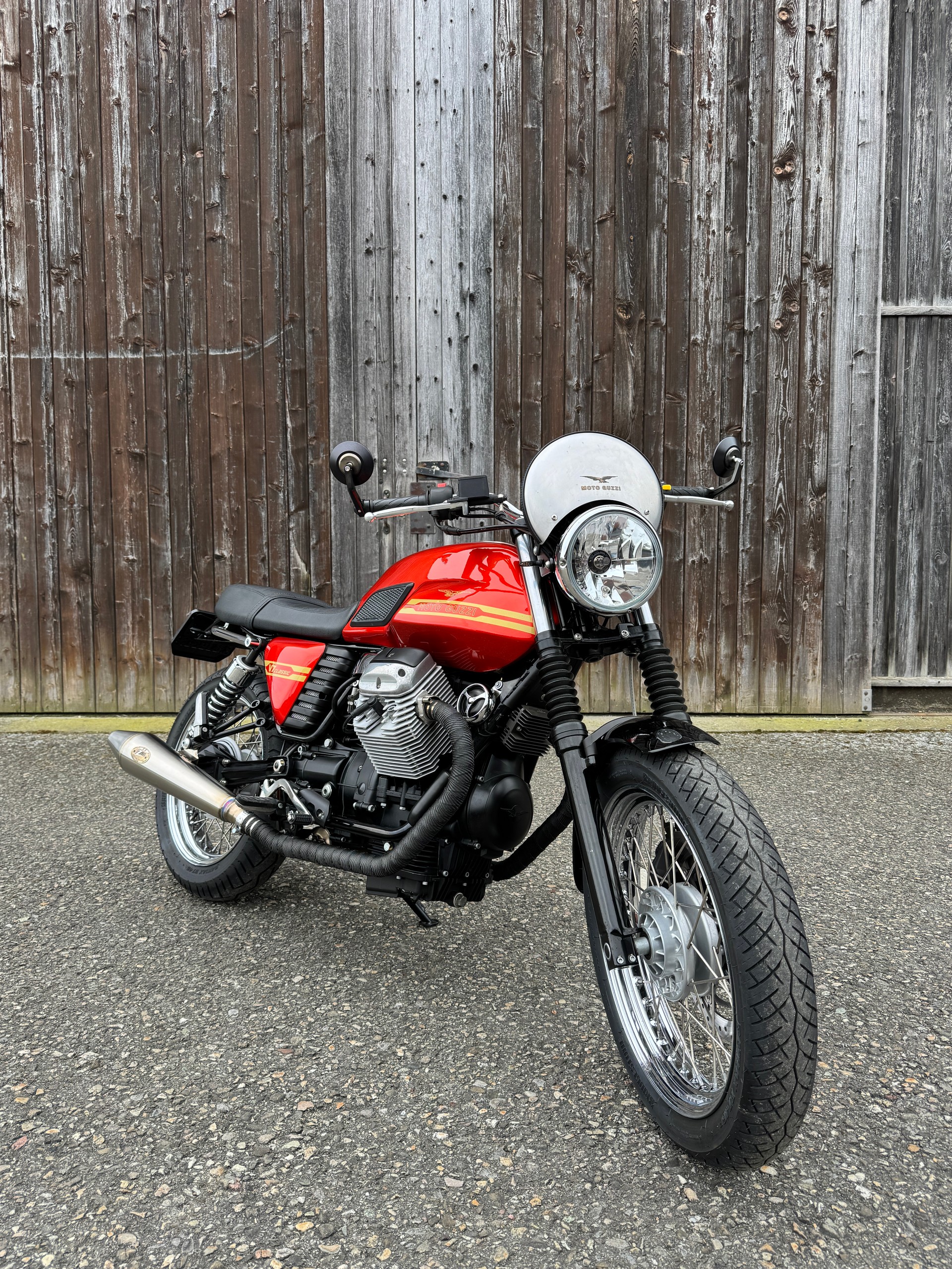 MOTO GUZZI V7 Classic-image-2