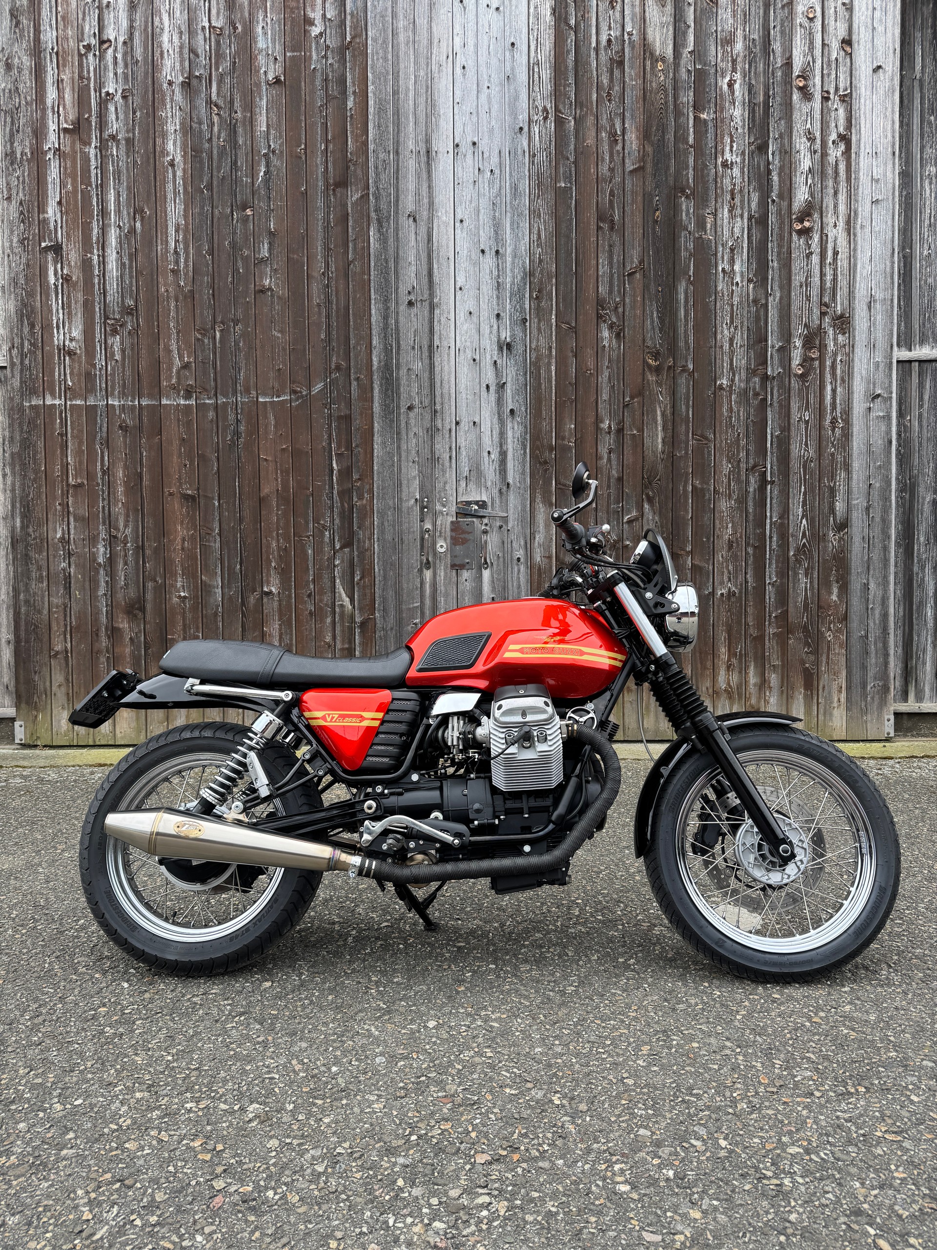 MOTO GUZZI V7 Classic