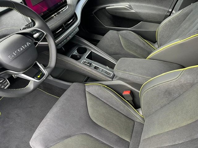 SKODA Elroq RS 4x4-image-20