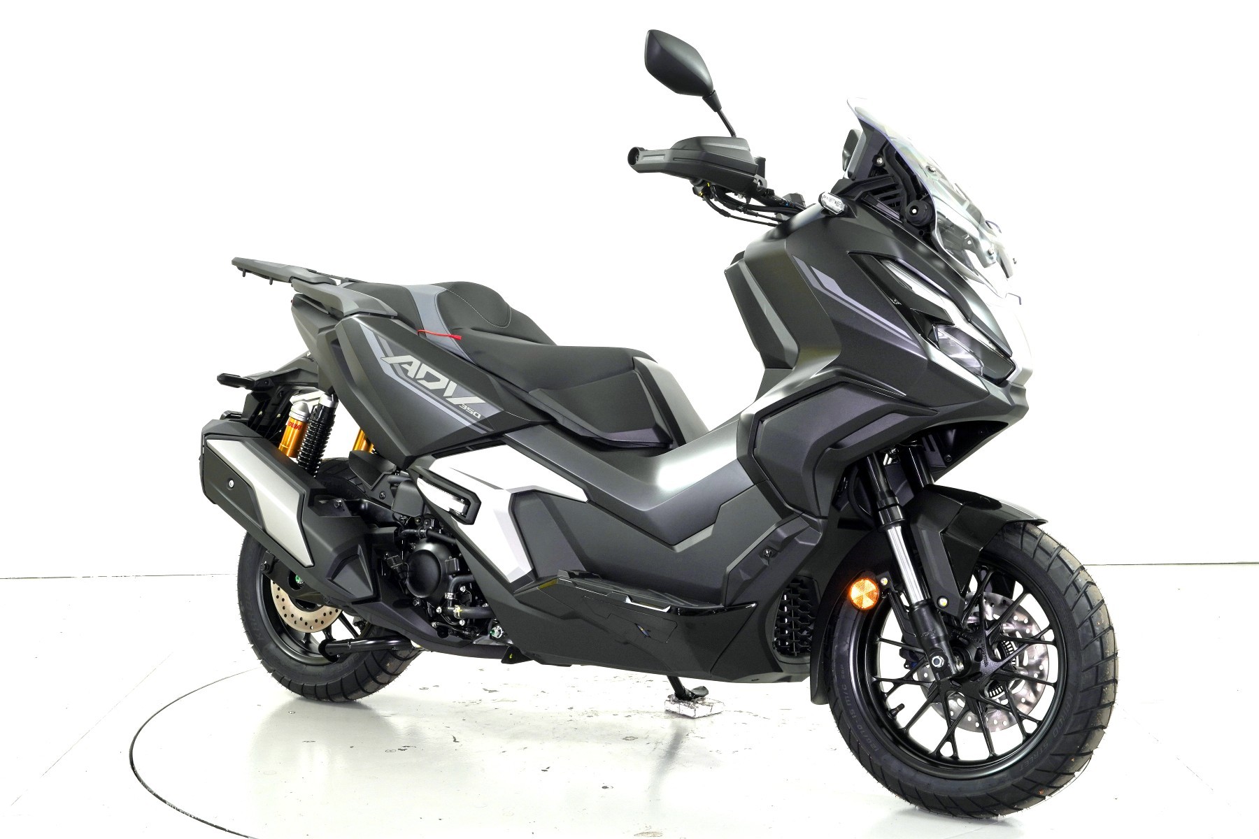 HONDA ADV 350-showroom-element-1