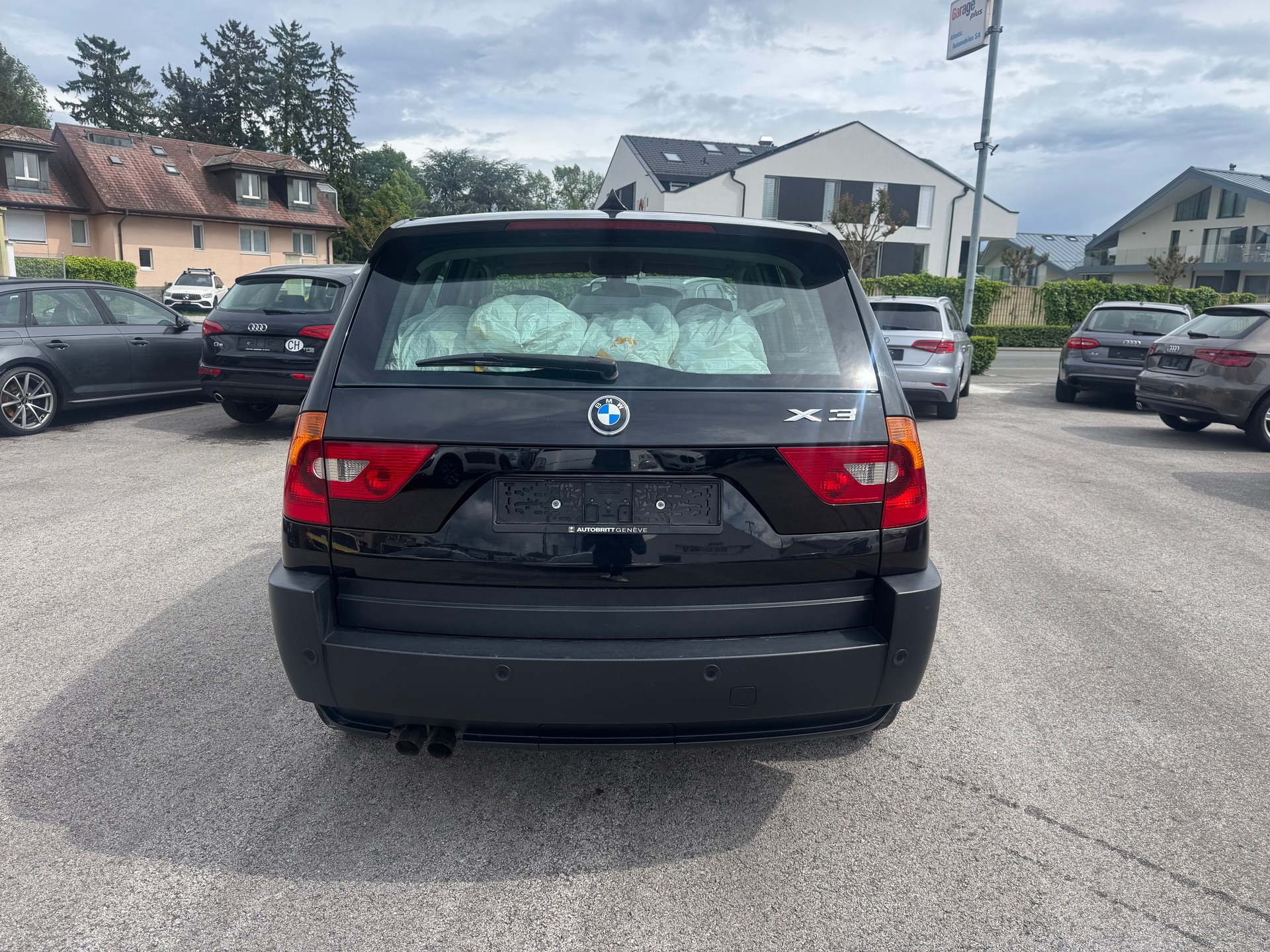 BMW X3 2.5i-image-4