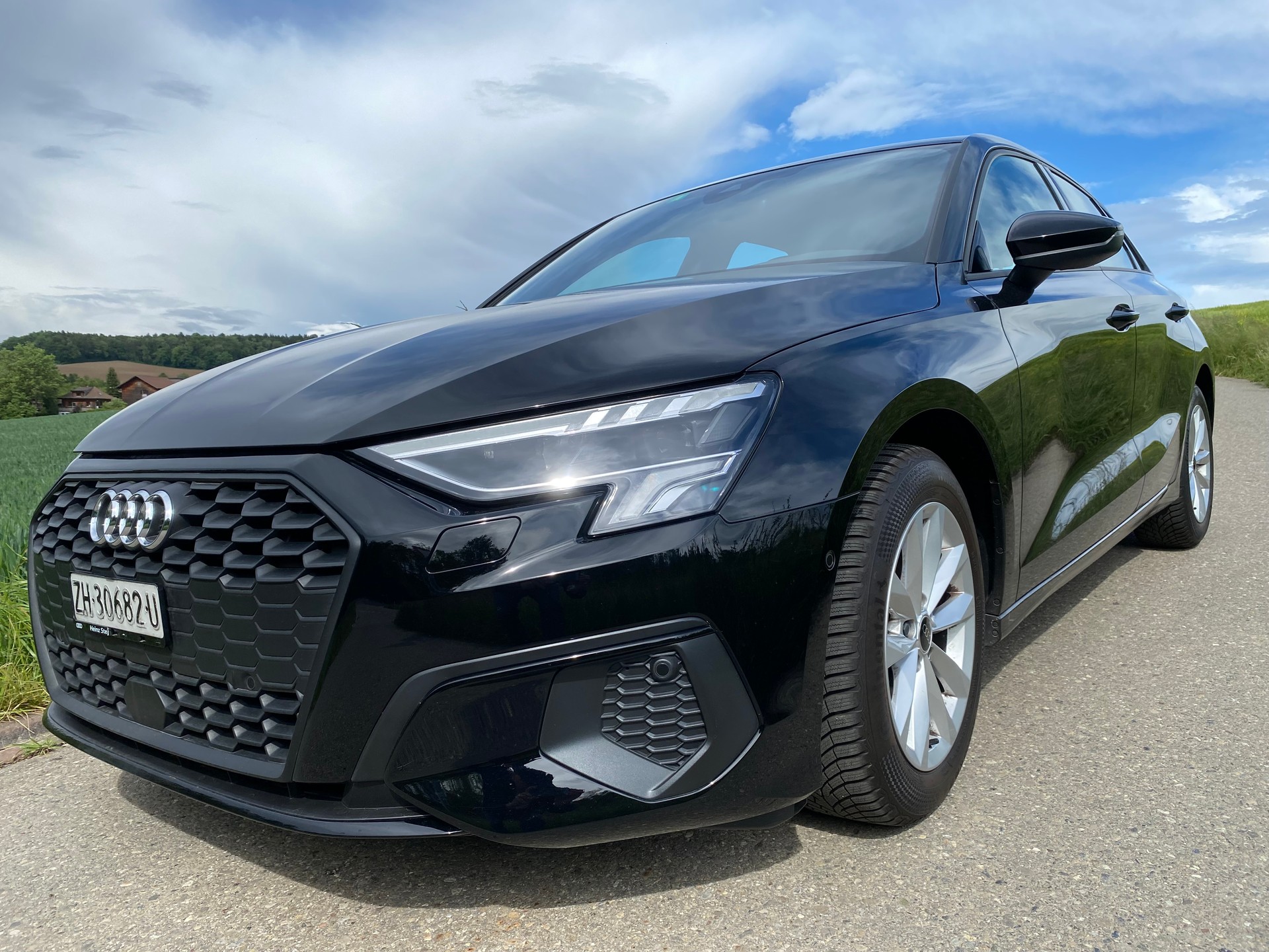 AUDI A3 Sportback 35 TFSI Attraction S-tronic-image-0