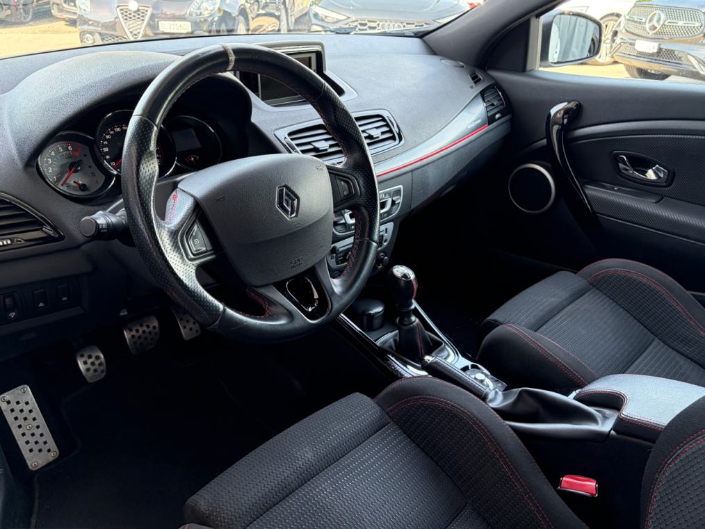 RENAULT Mégane R.S. Coupé 2.0 16V Turbo-showroom-element-3