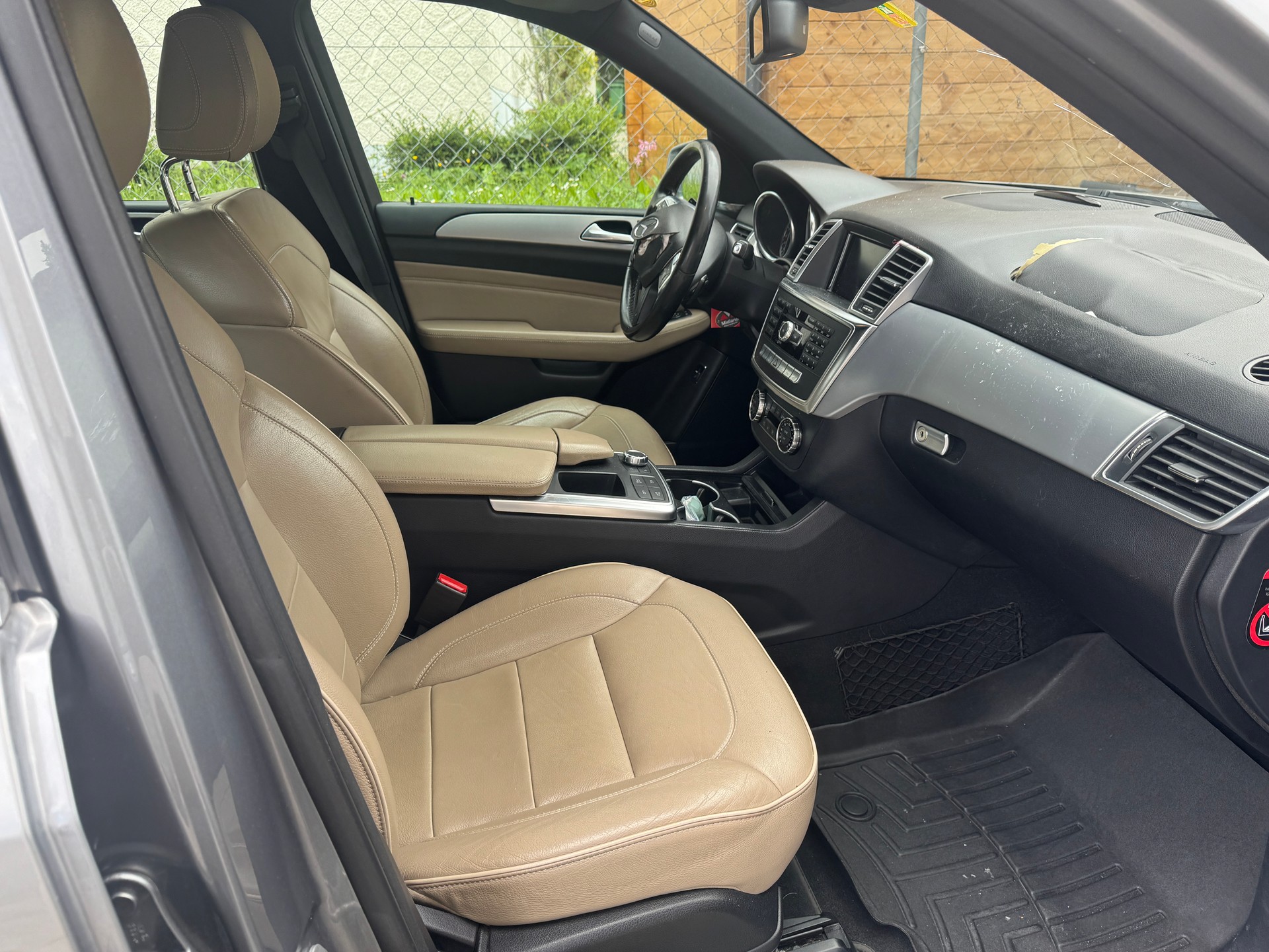 MERCEDES-BENZ ML 350 BlueTEC Edition 4Matic 7G-Tronic-image-7