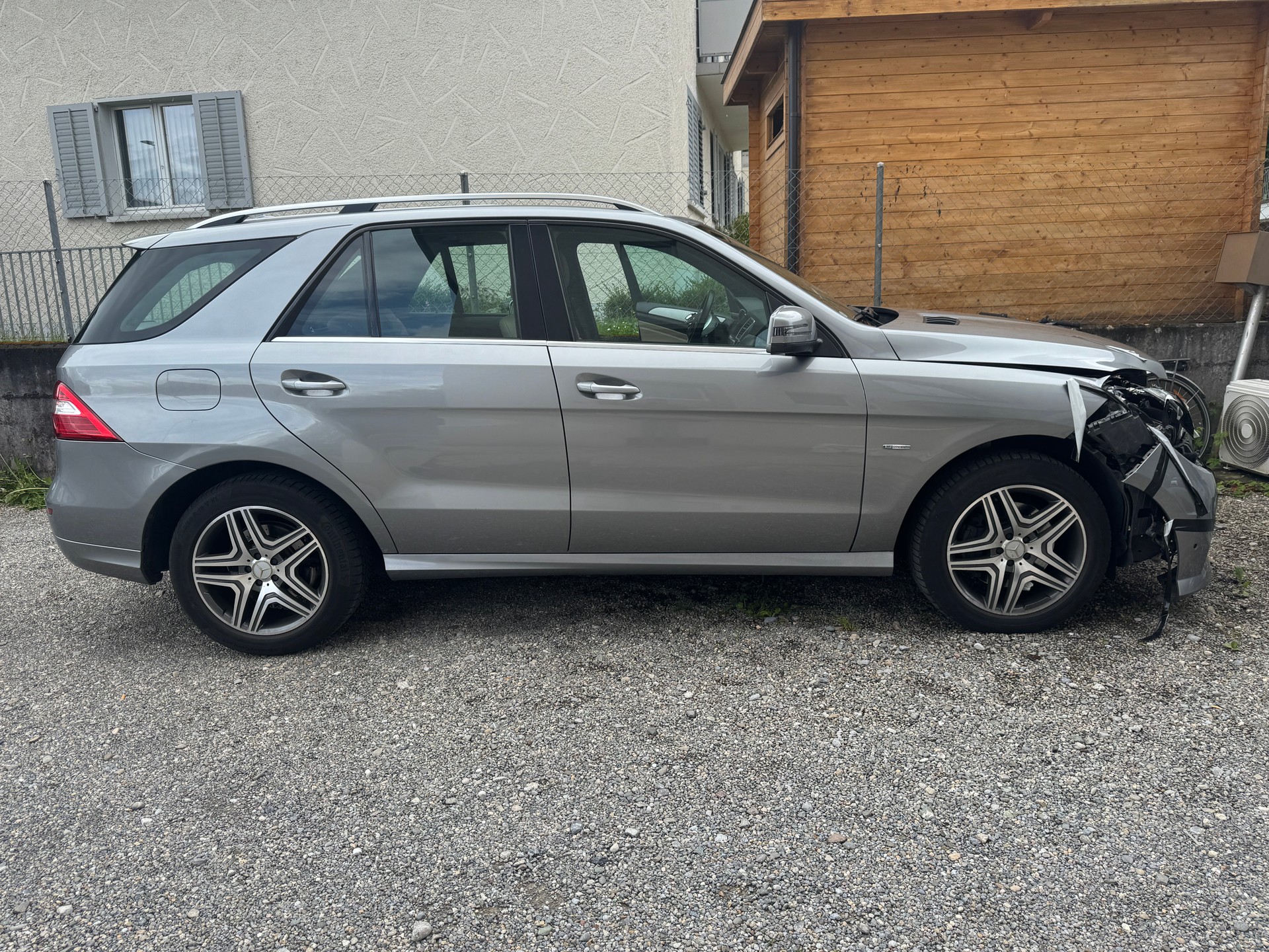 MERCEDES-BENZ ML 350 BlueTEC Edition 4Matic 7G-Tronic-image-3