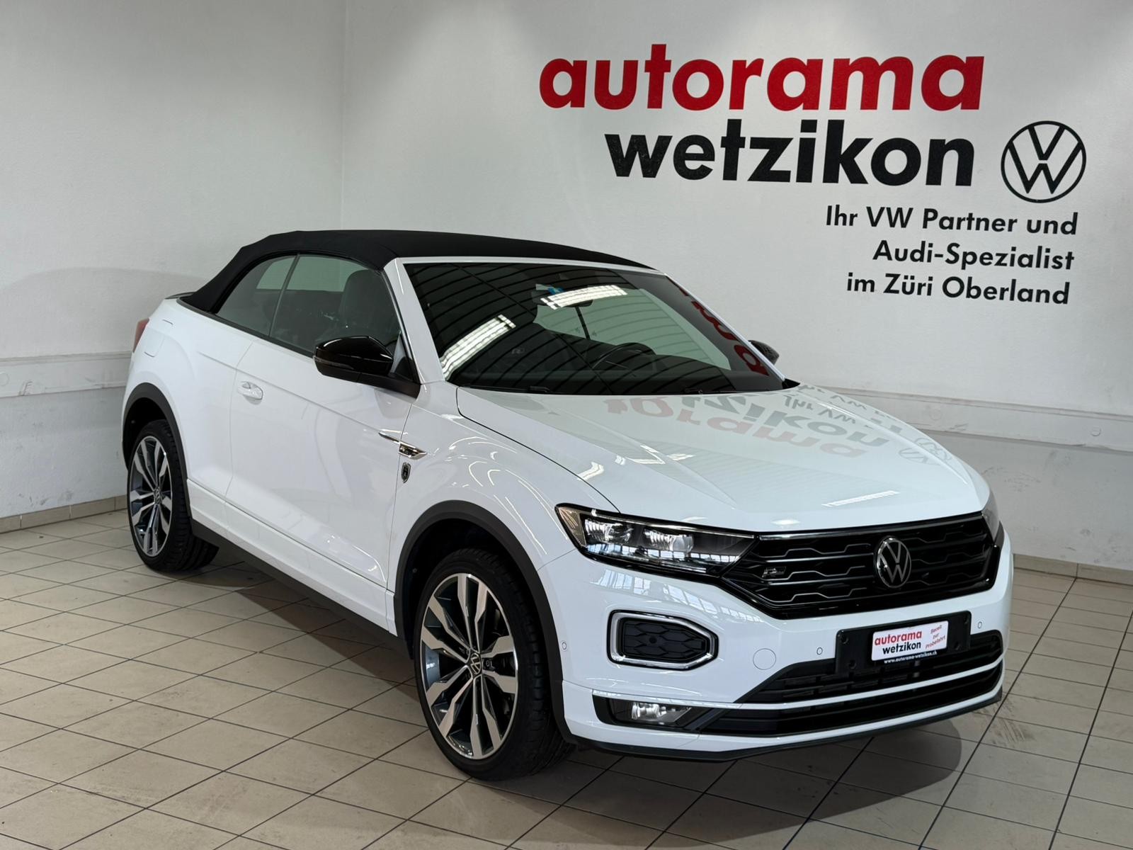 VW T-Roc Cabriolet 1.5 TSI EVO Black & White DSG-image-3