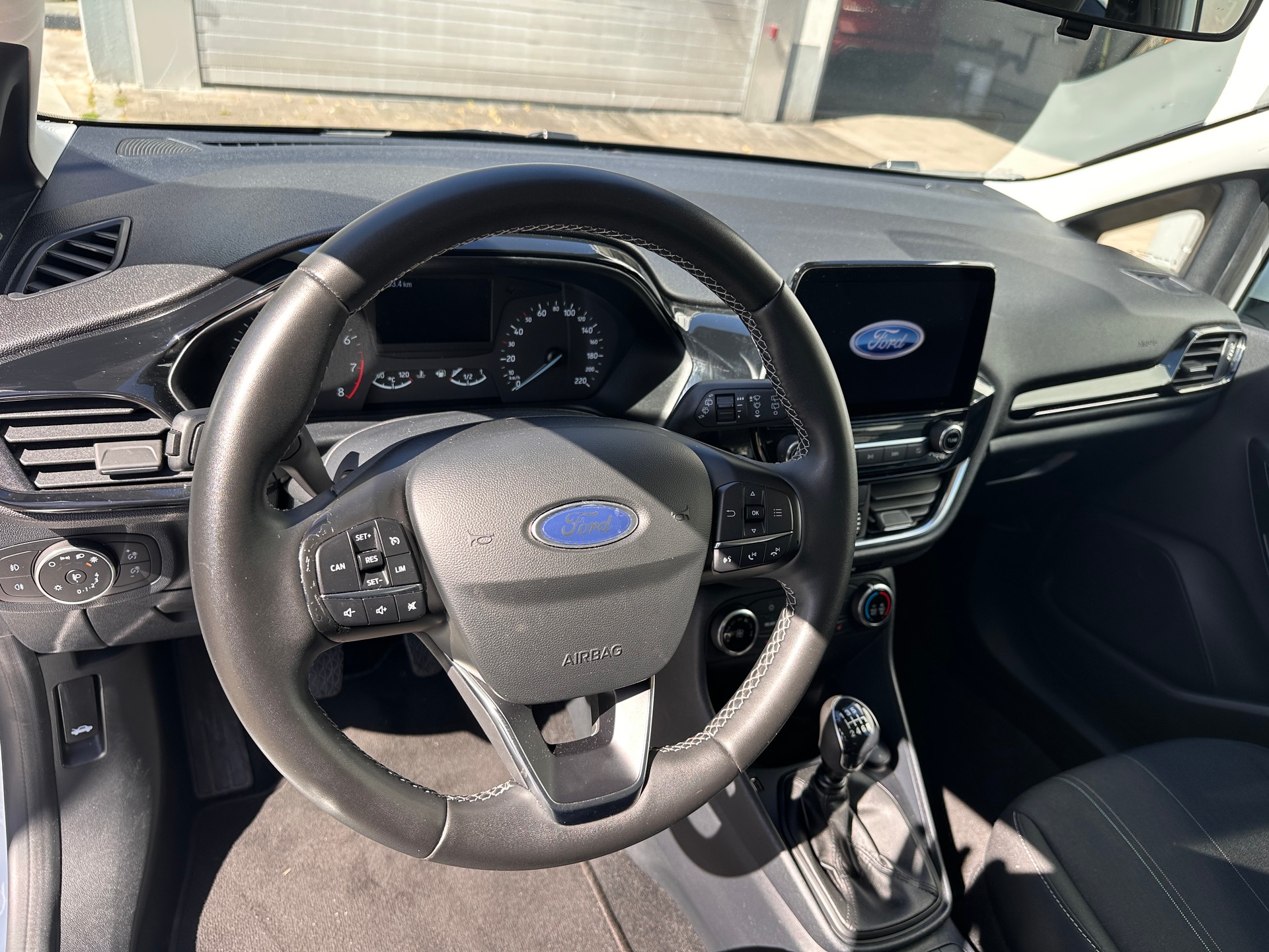 FORD Fiesta 1.0 SCTi Cool & Connect-image-8