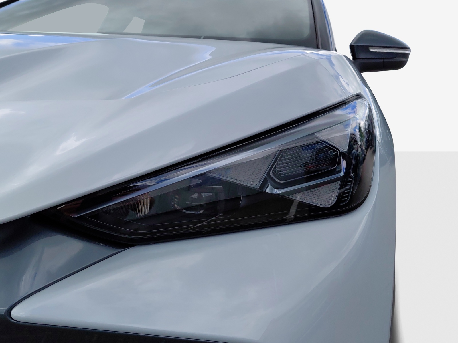 CUPRA Tavascan 77 kWh Edge Prime Edition-image-14