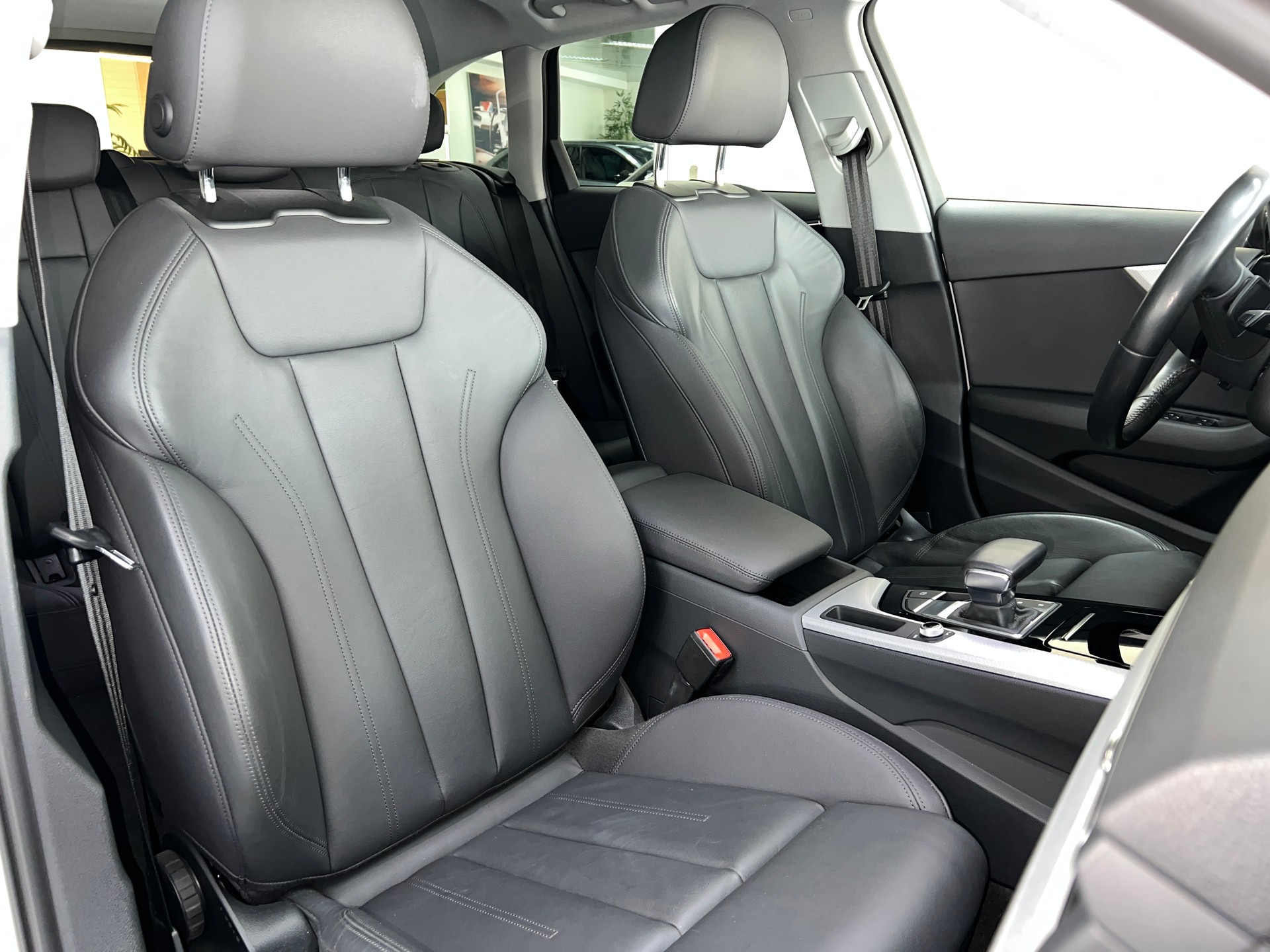 AUDI A4 allroad 40 TDI quattro tiptronic-image-7