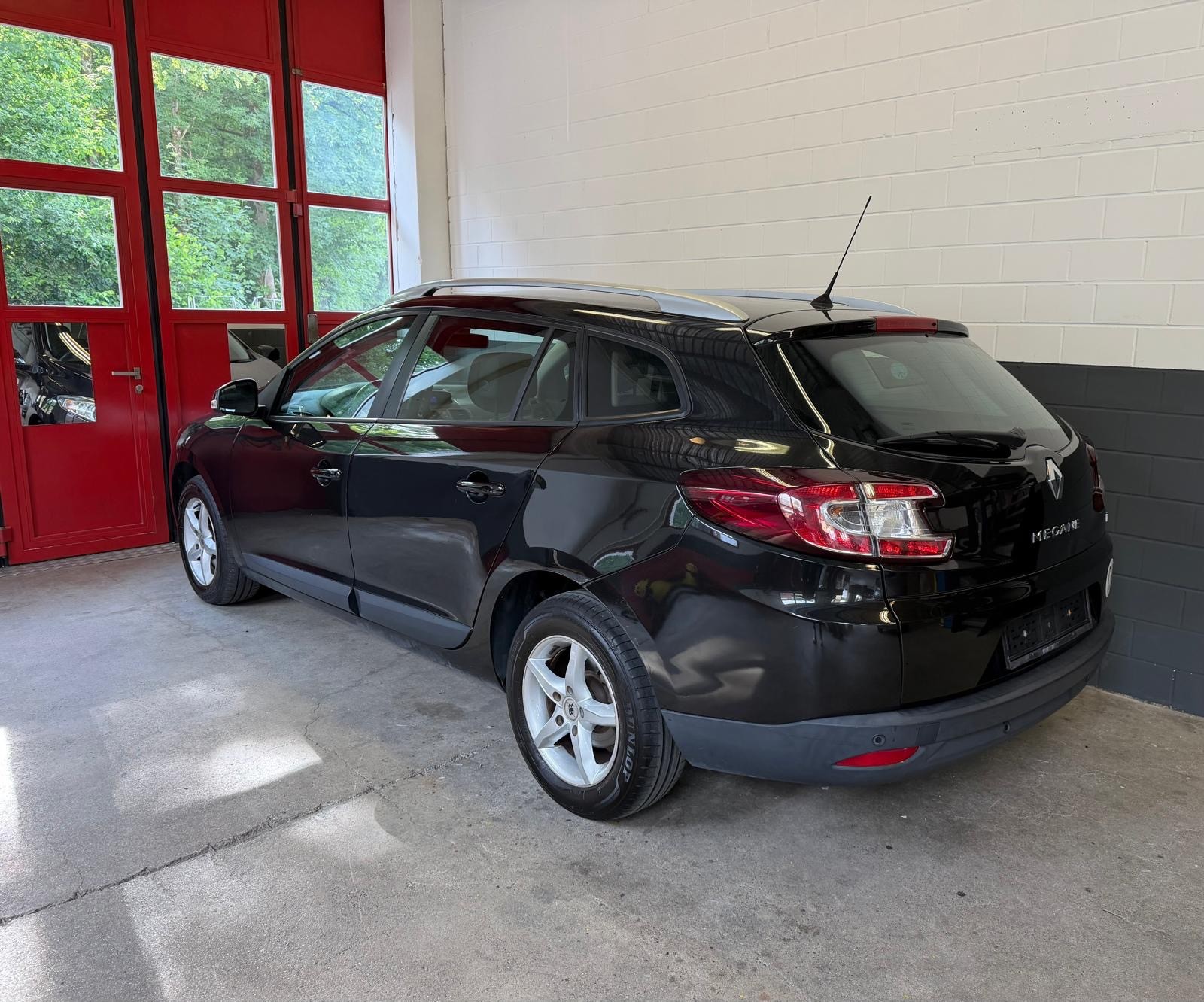 RENAULT Mégane Grandtour 1.4 16V Turbo Dynamique //NEU AB MFK!-image-4