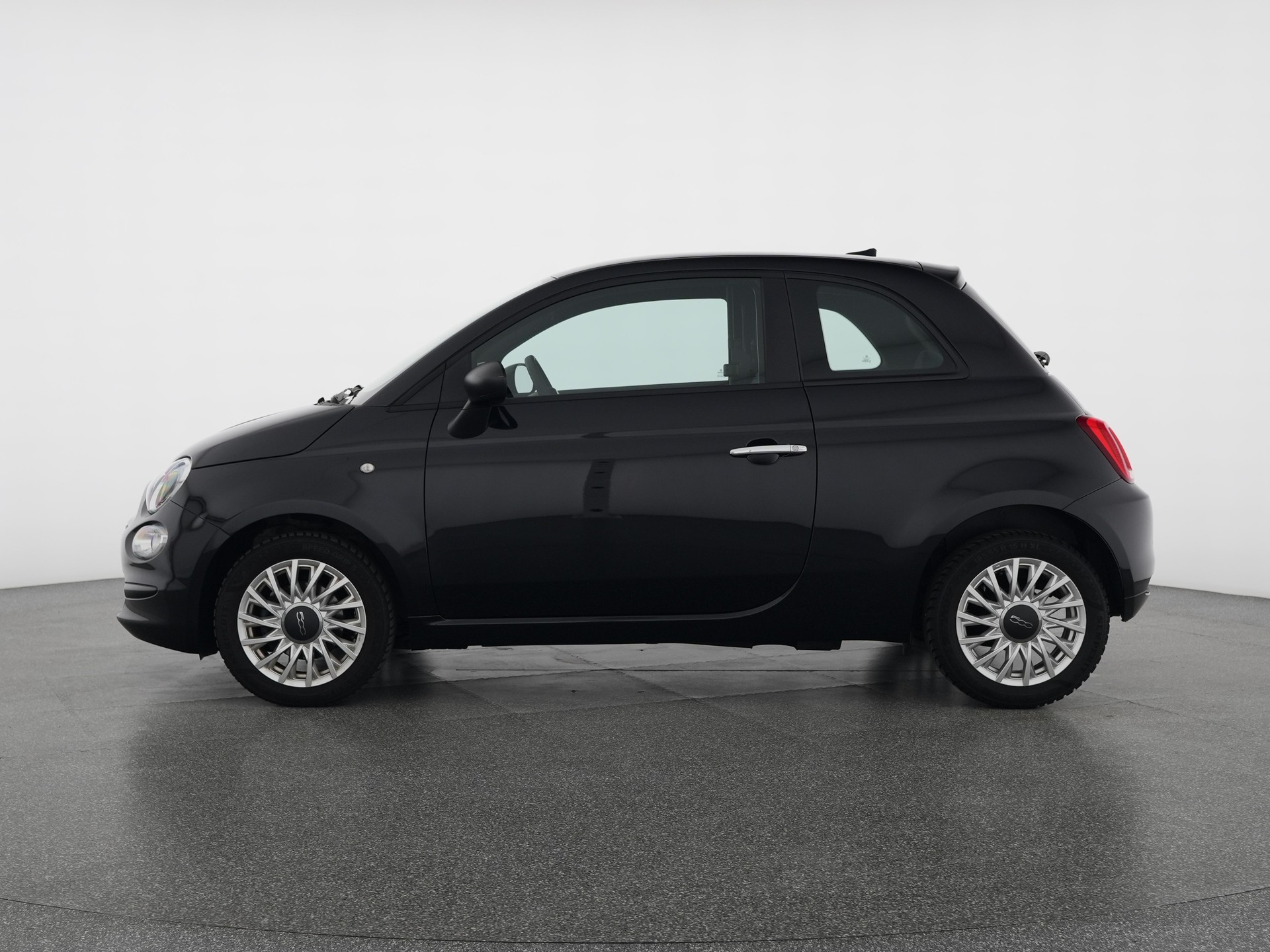 FIAT 500 1.0 Hybrid Cult-image-1