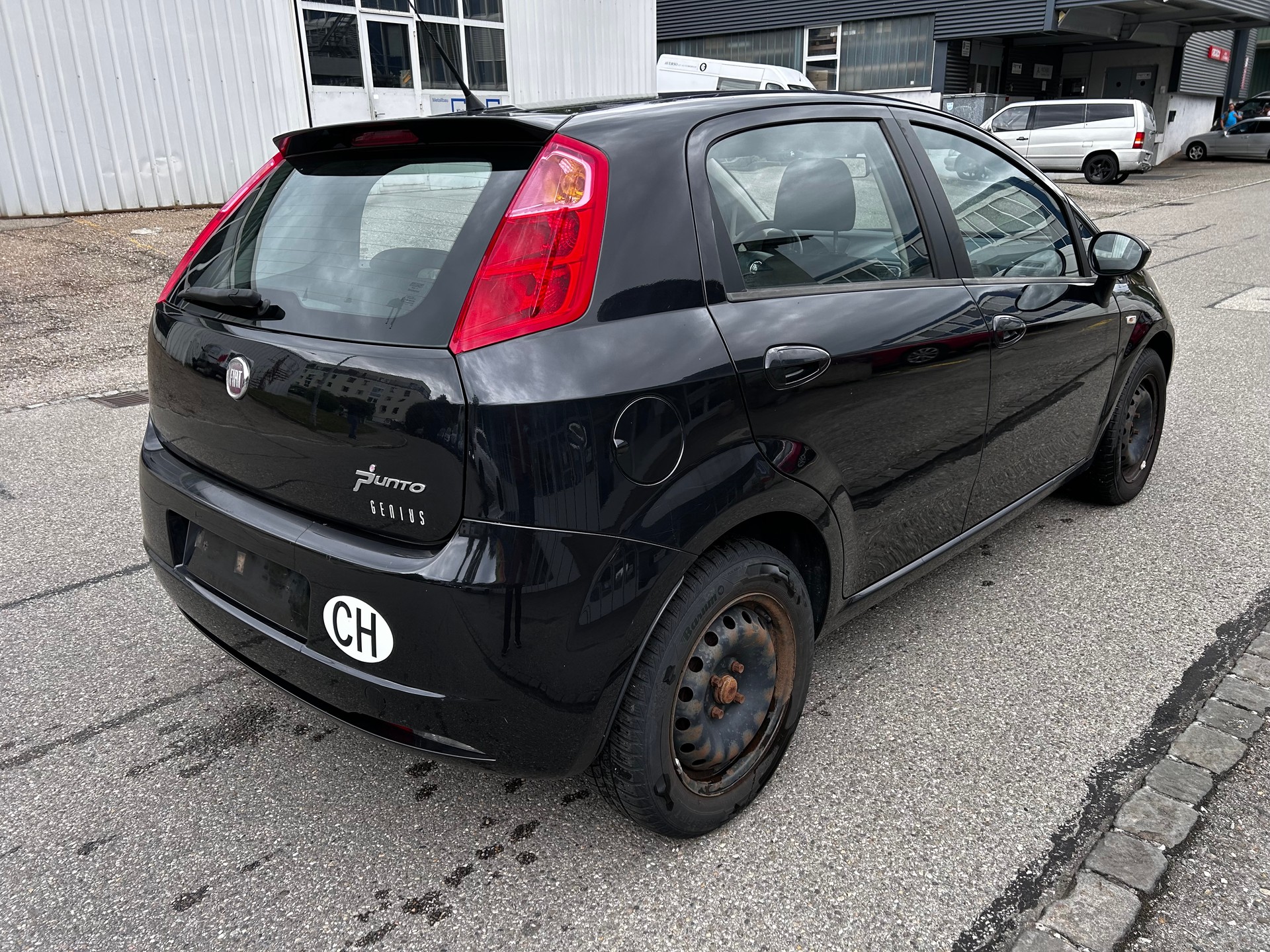 FIAT Punto 1.4 Dynamic-image-4