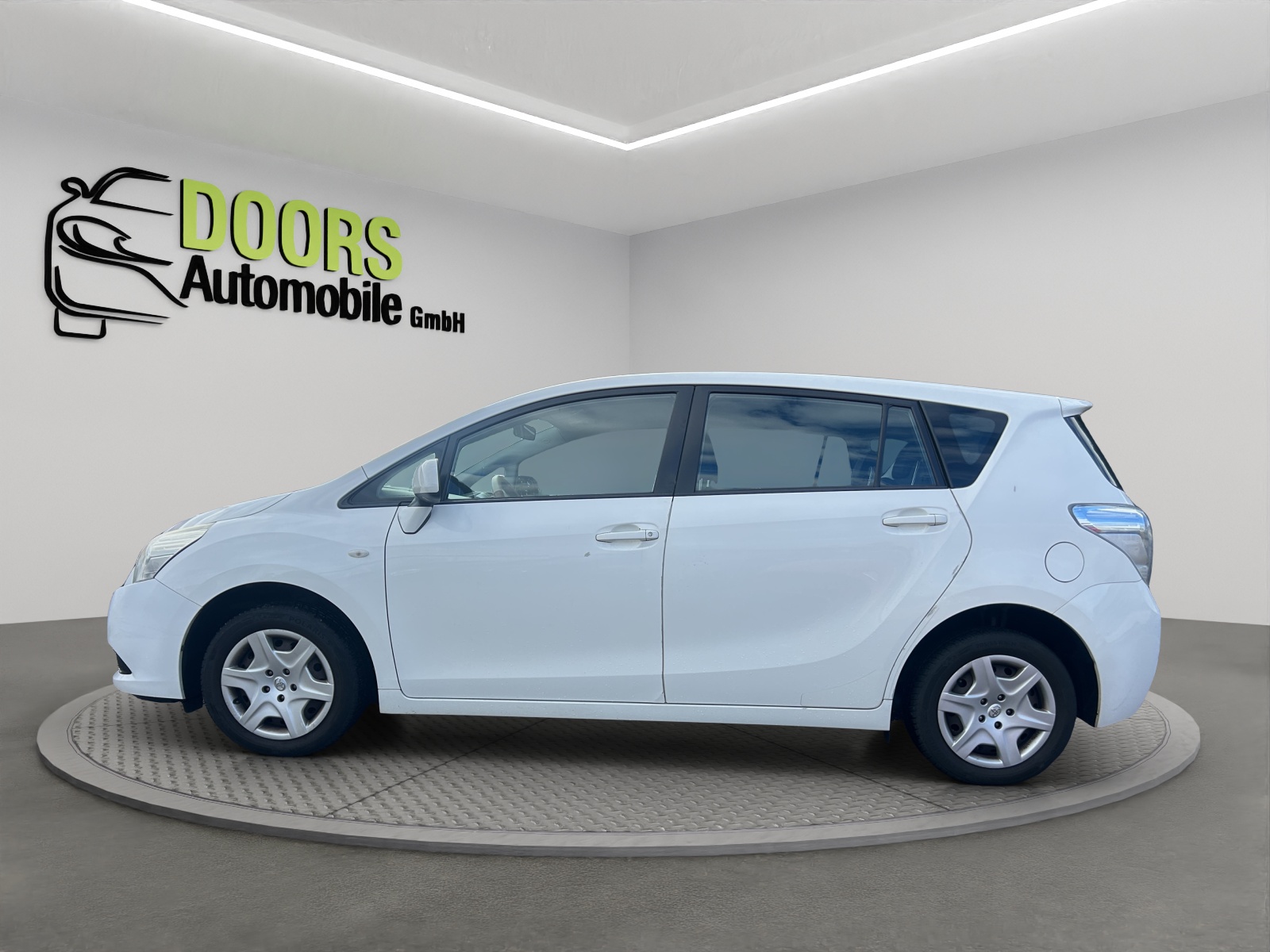 TOYOTA Verso 1.6 Linea Terra-image-7