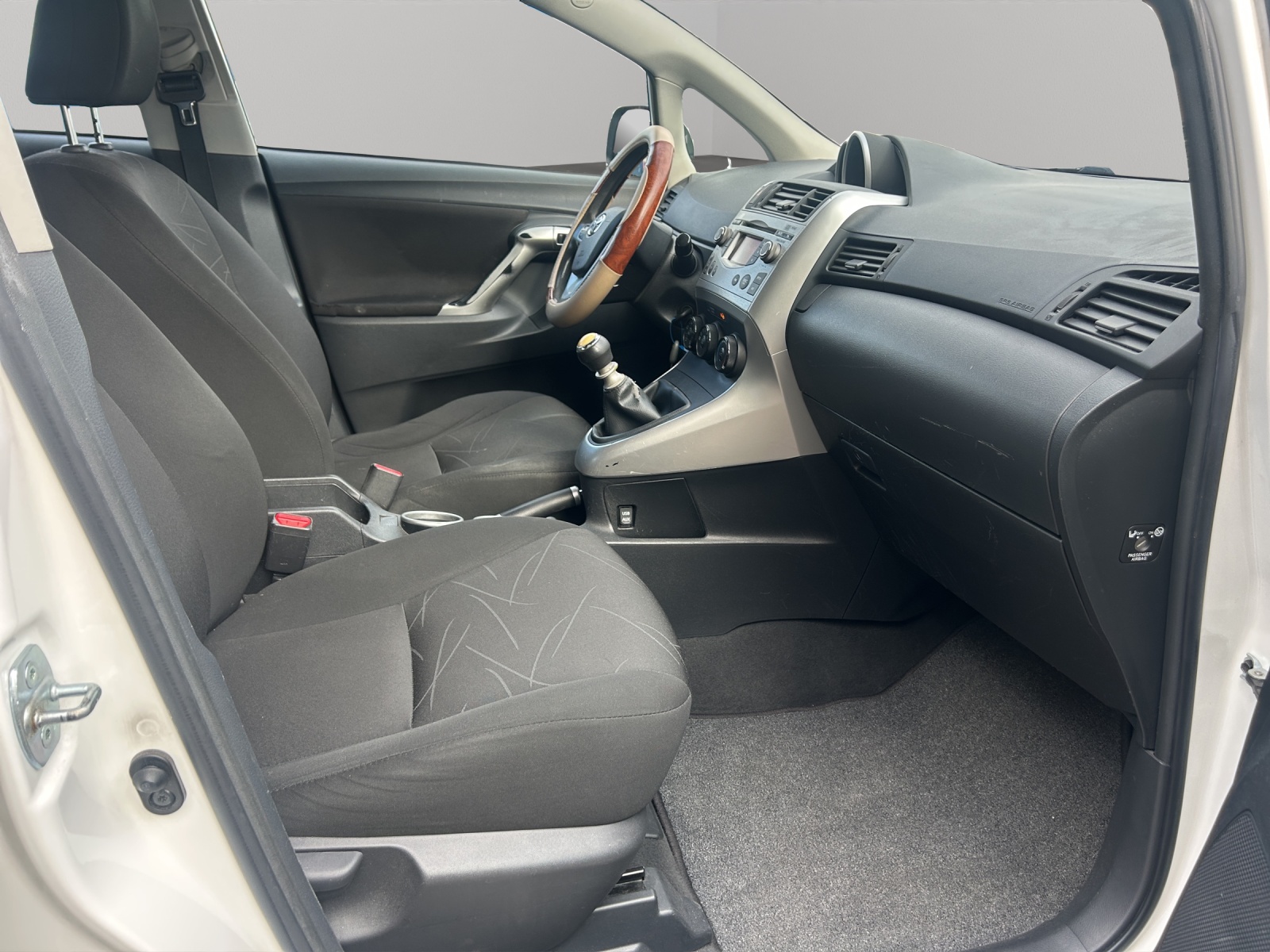 TOYOTA Verso 1.6 Linea Terra-image-10