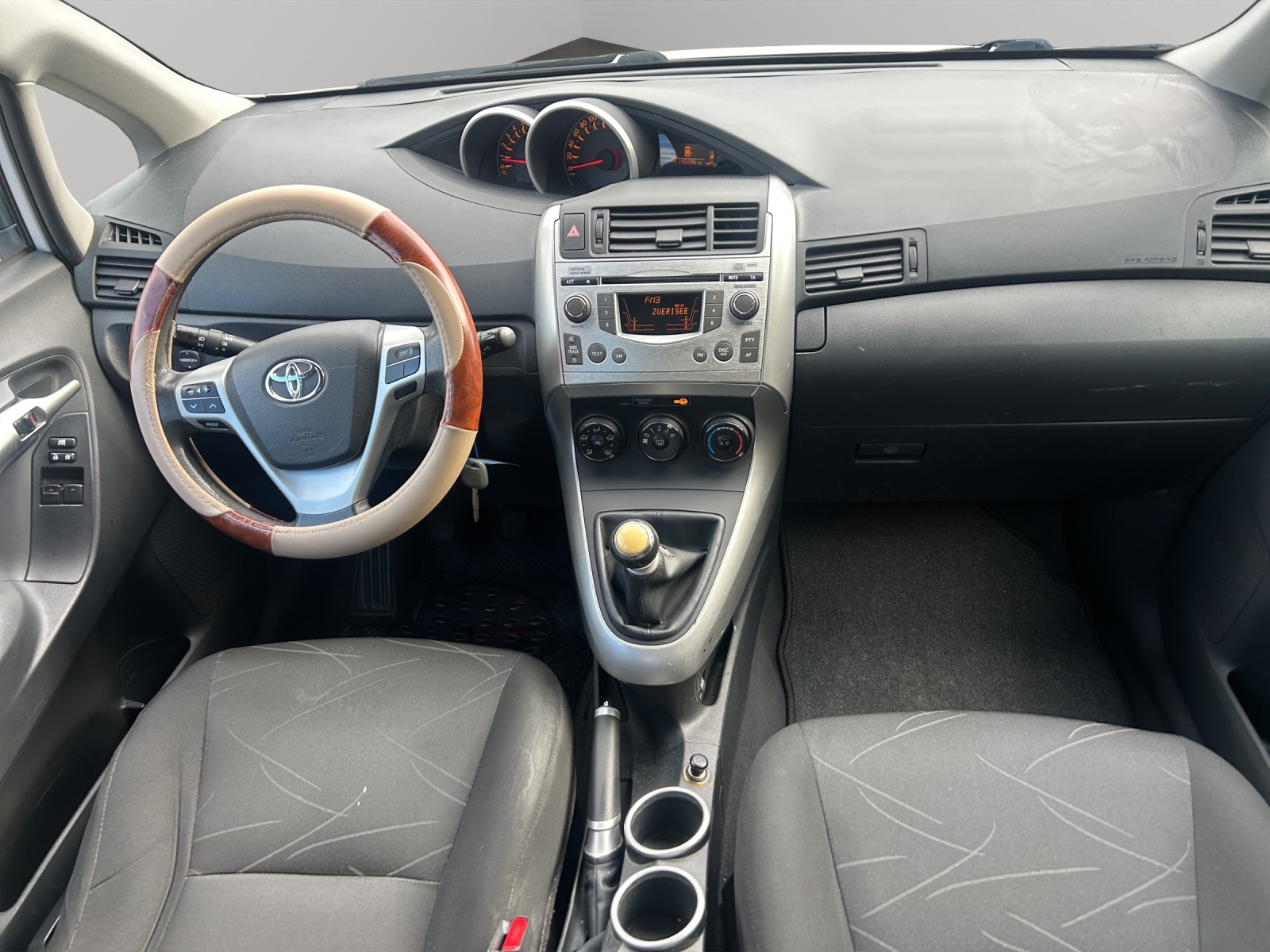 TOYOTA Verso 1.6 Linea Terra-image-9