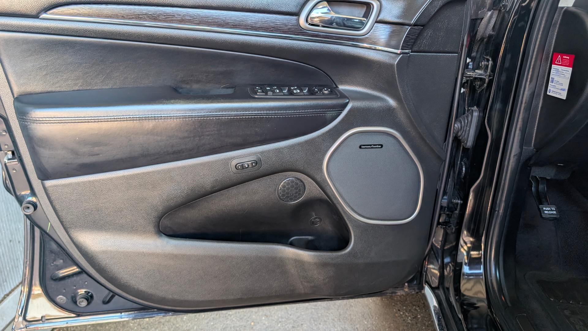 JEEP Grand Cherokee 3.0 CRD Summit Automatic-image-6