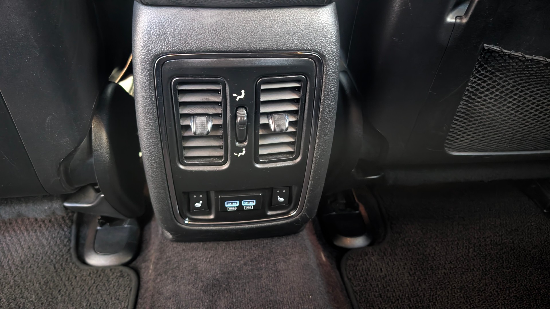 JEEP Grand Cherokee 3.0 CRD Summit Automatic-image-17
