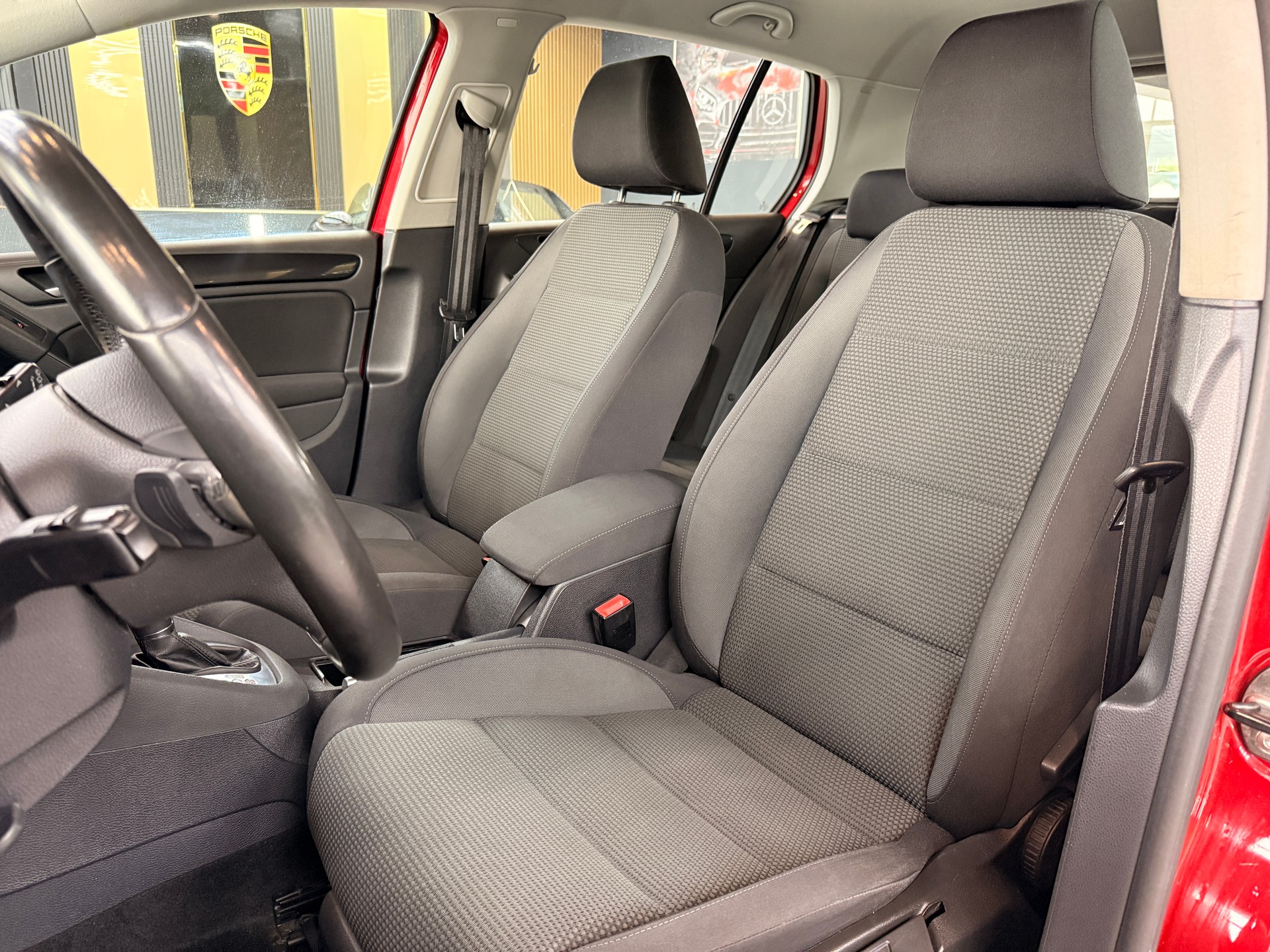 VW Golf 1.4 TSI Comfortline DSG-image-9