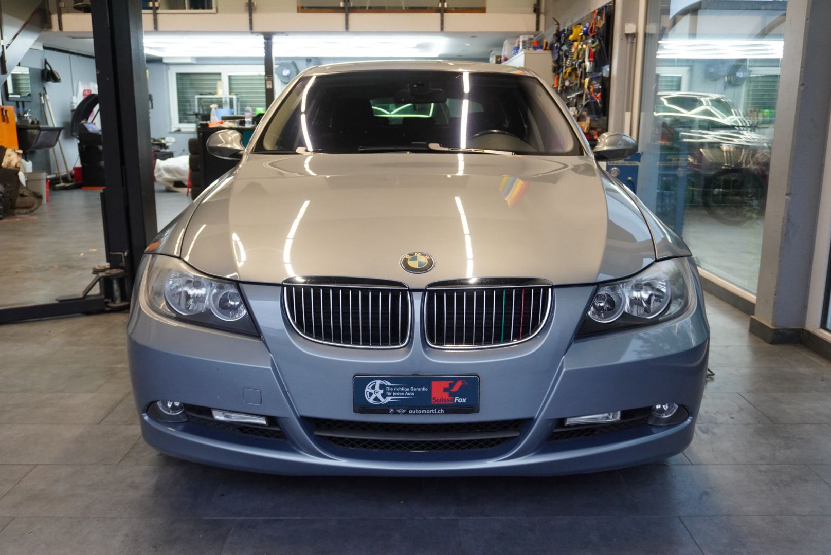 BMW 325i Touring Steptronic-image-1