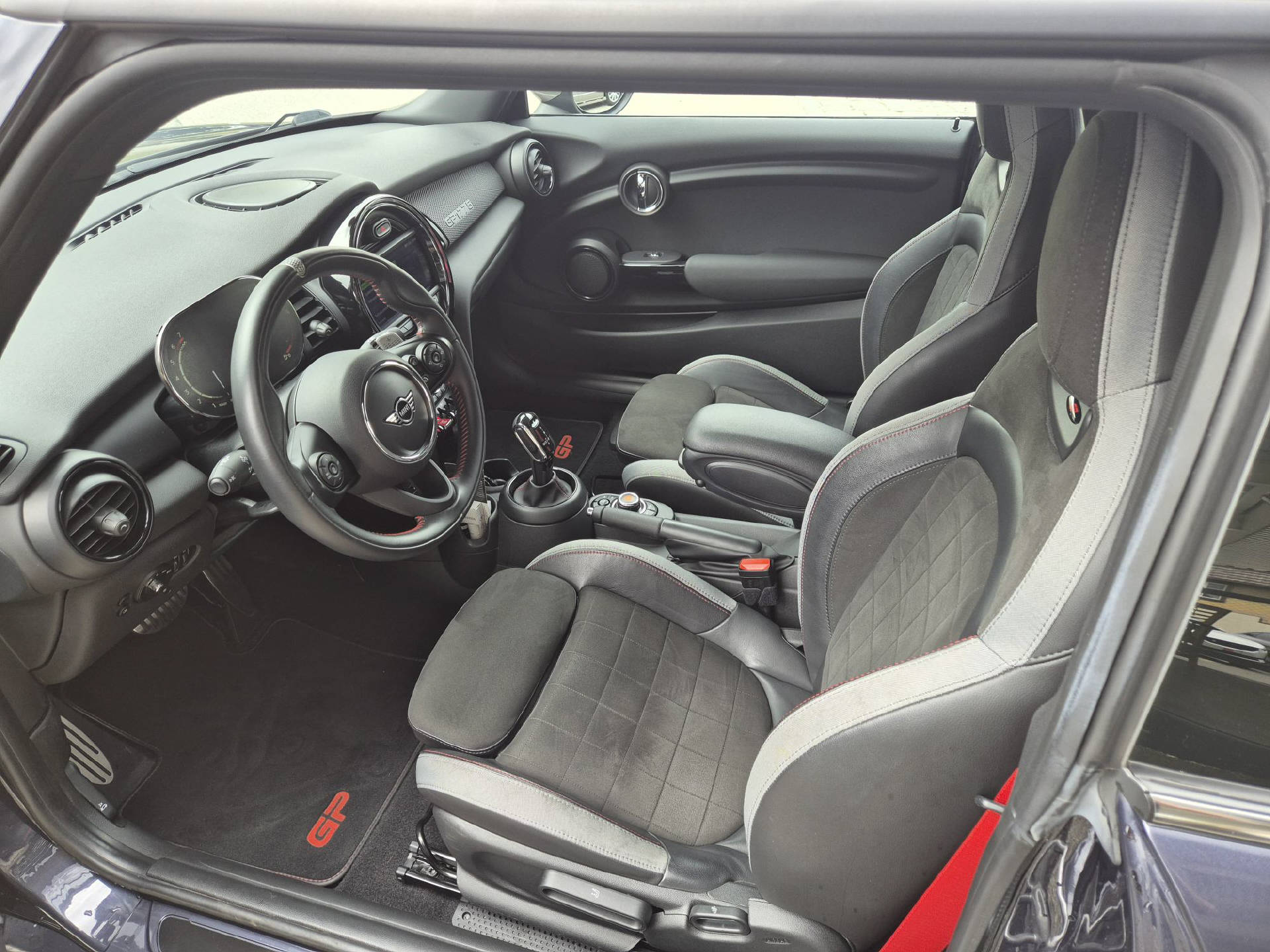 MINI Mini F56 2.0i John Cooper Works GP-image-9
