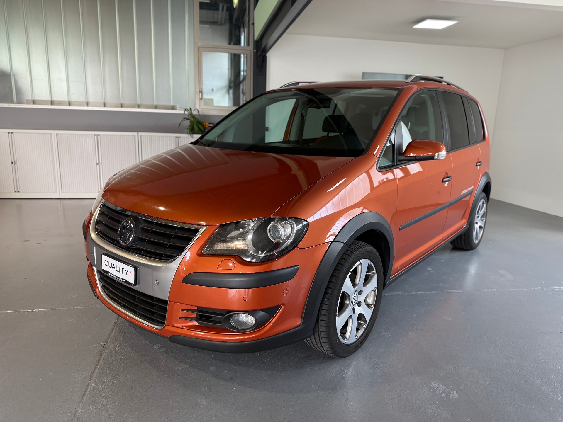 VW CrossTouran 1.4 TSI 7Plätze-image-2