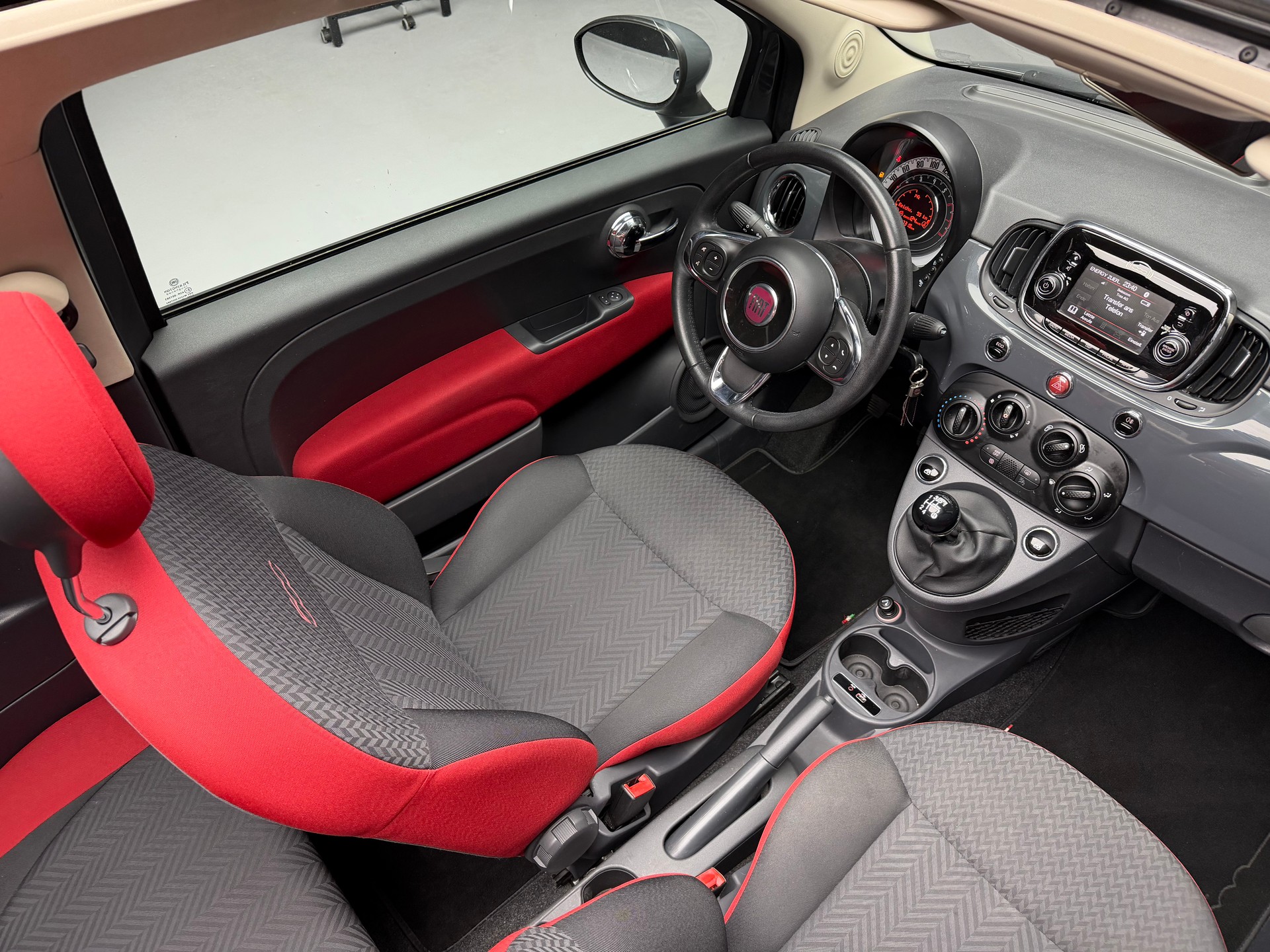 FIAT 500C 0.9 Twinair Pop Star Dualogic Cabriolet-image-8
