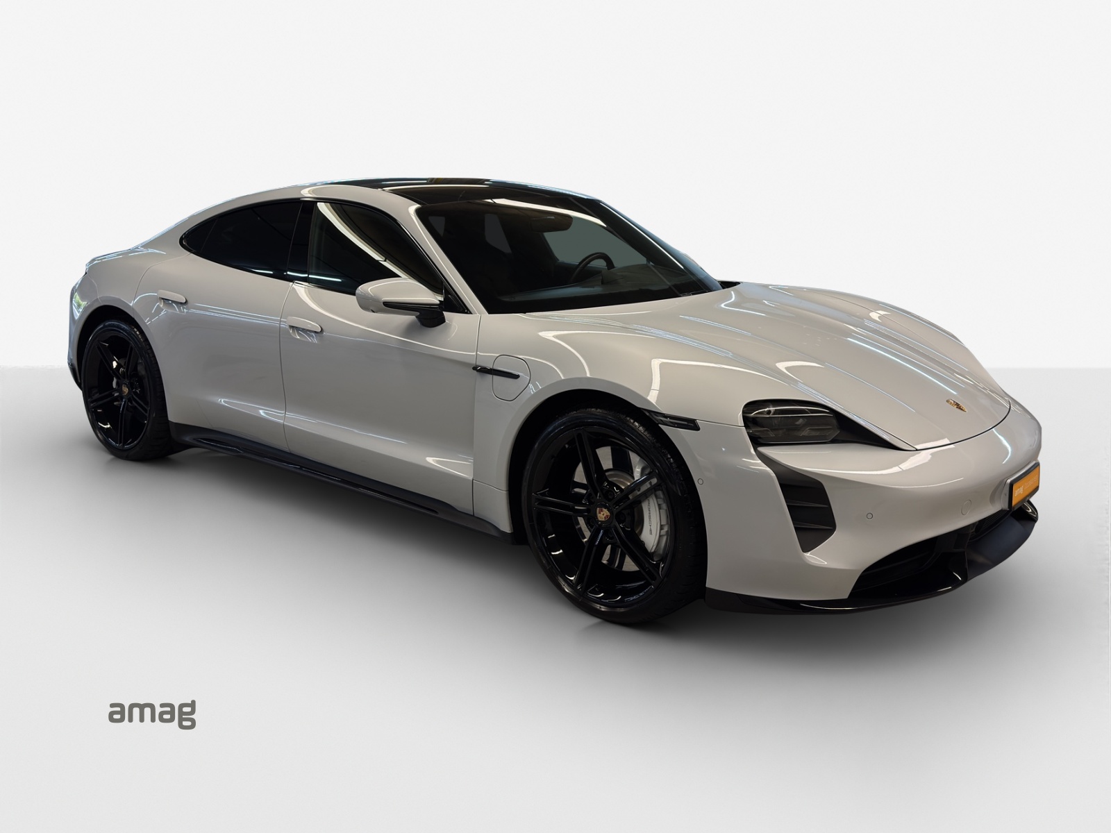PORSCHE Taycan Turbo-image-6