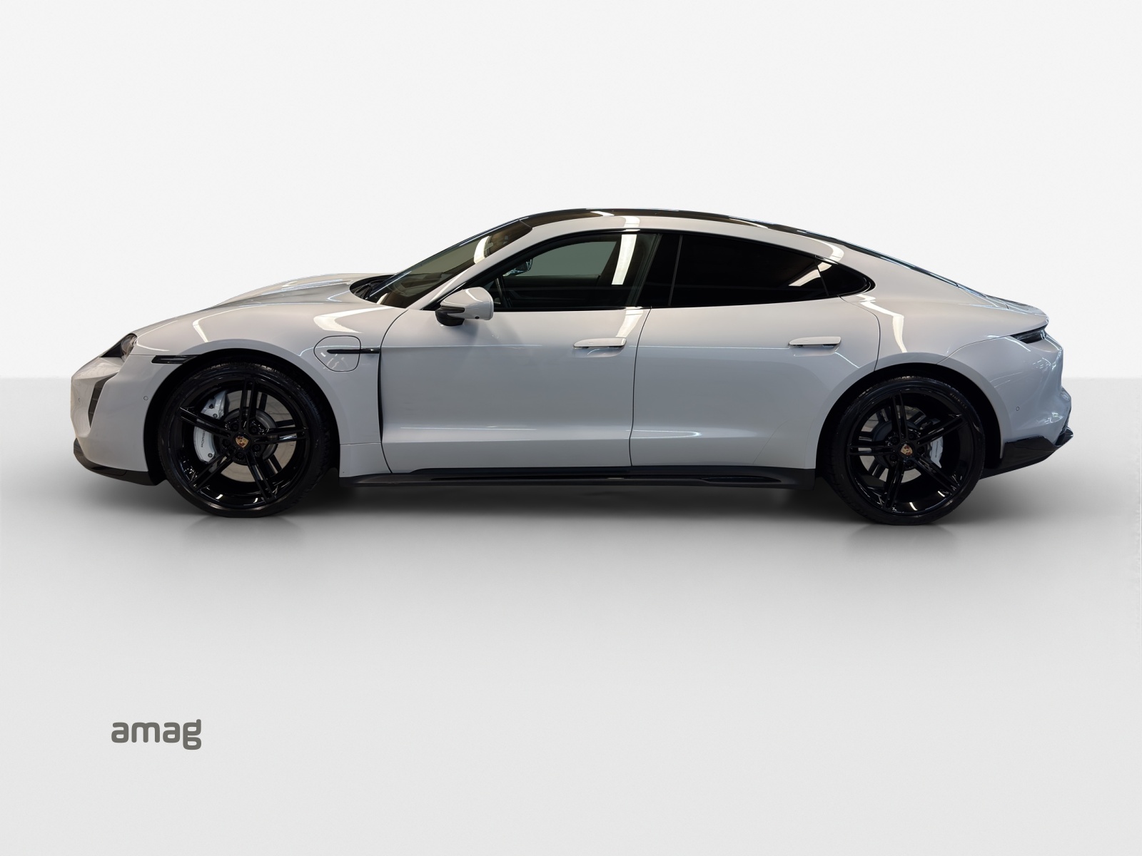 PORSCHE Taycan Turbo-image-1