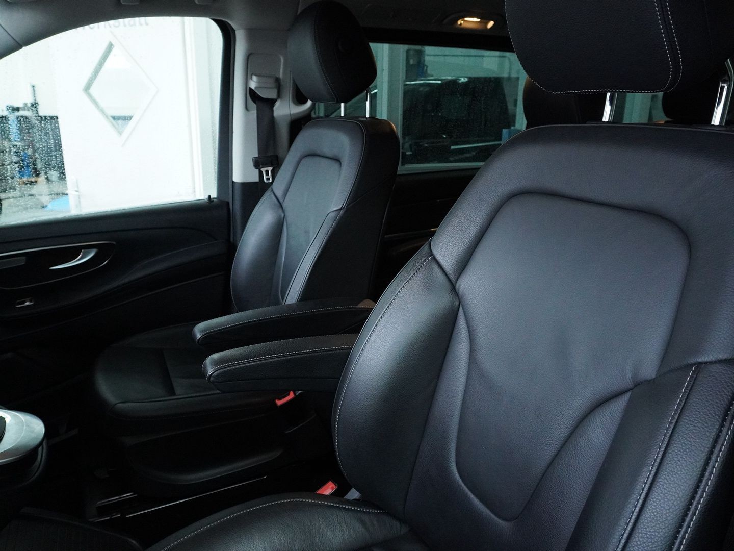 MERCEDES-BENZ V 250 d lang Avantgarde 4Matic G-Tronic-image-3
