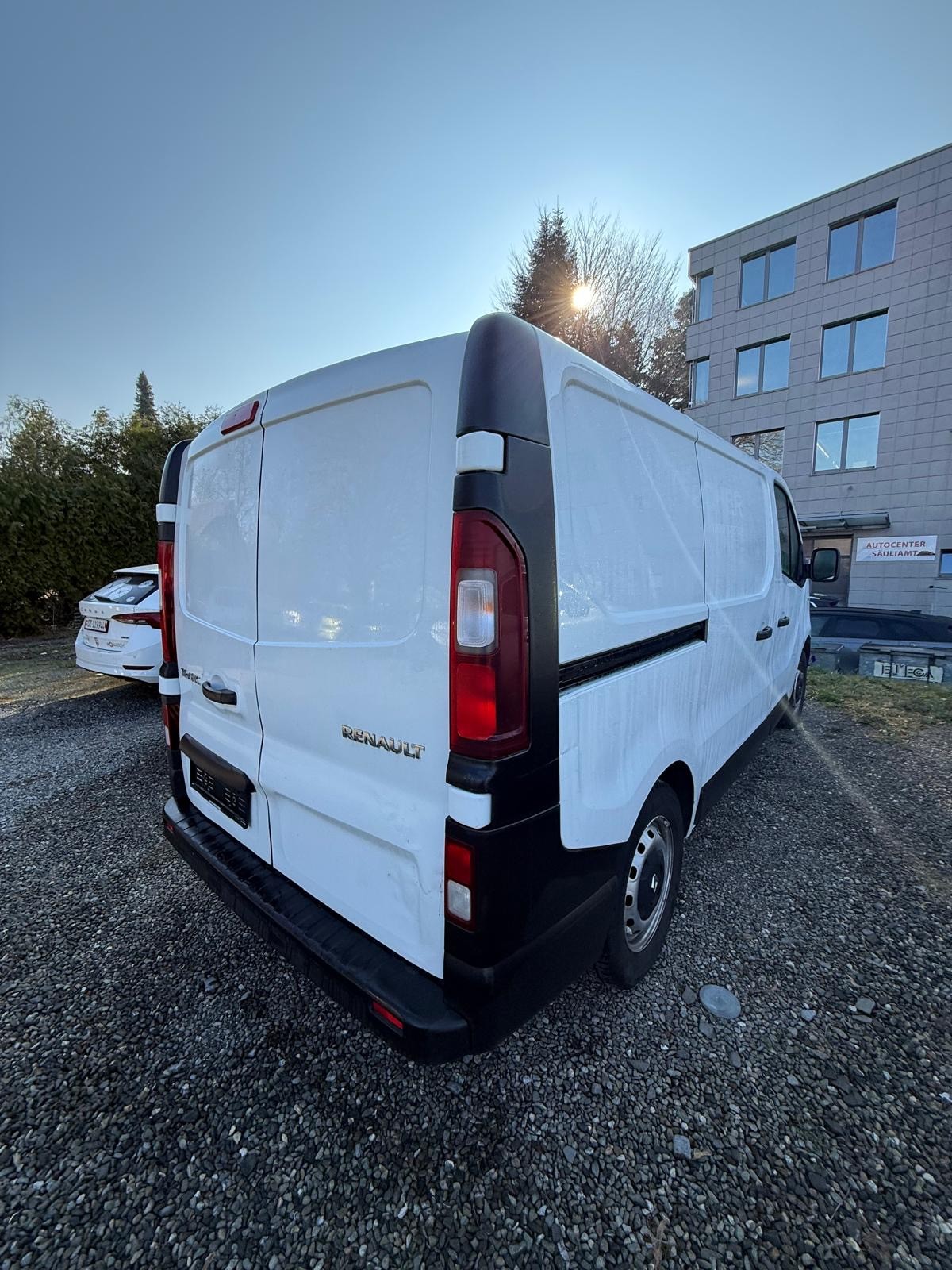 RENAULT Trafic 1.6 ENERGY dCi 95 2.8t Access L1H1-image-4