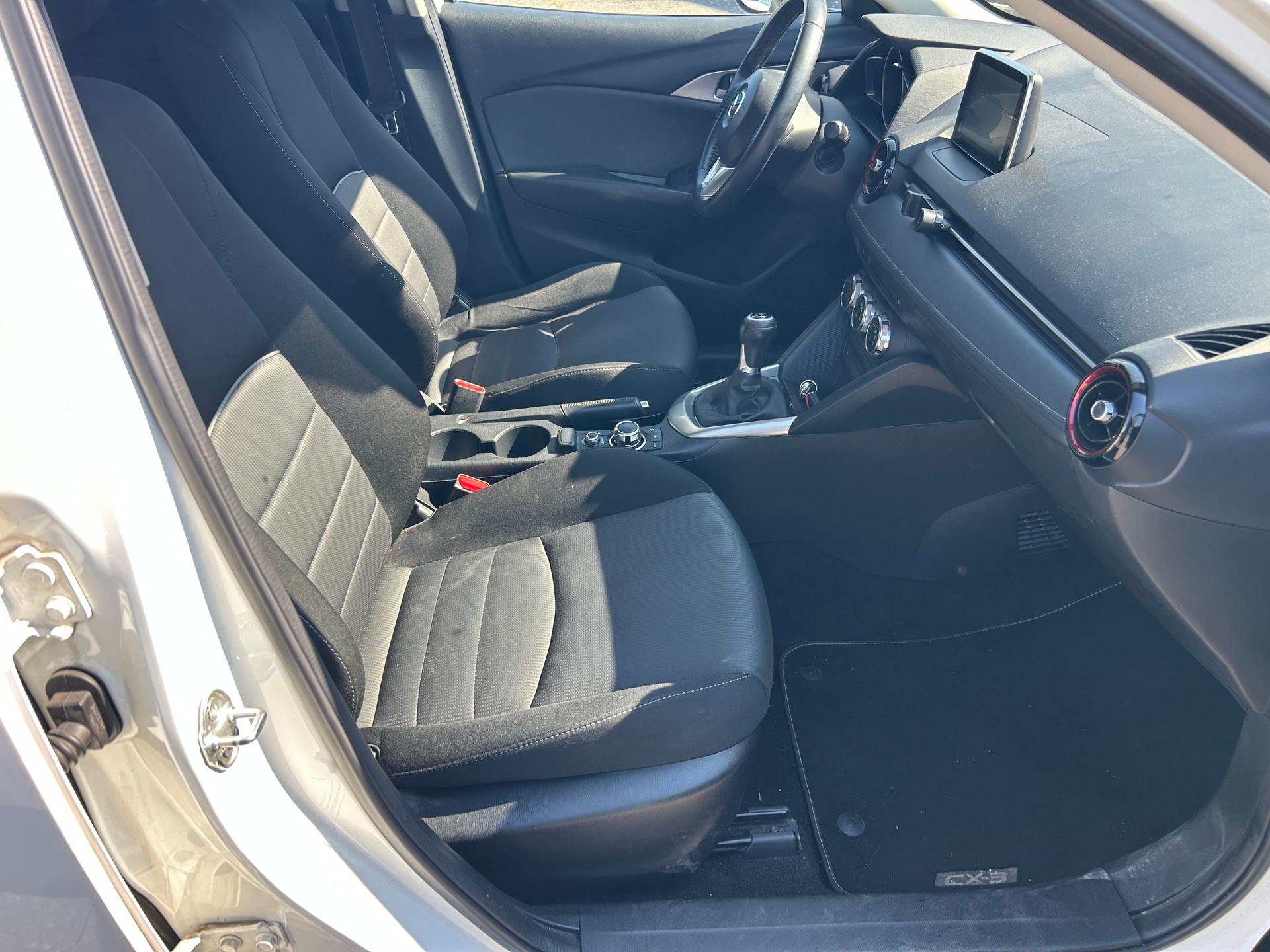 MAZDA CX-3 1.5 D Revolution FWD-image-7