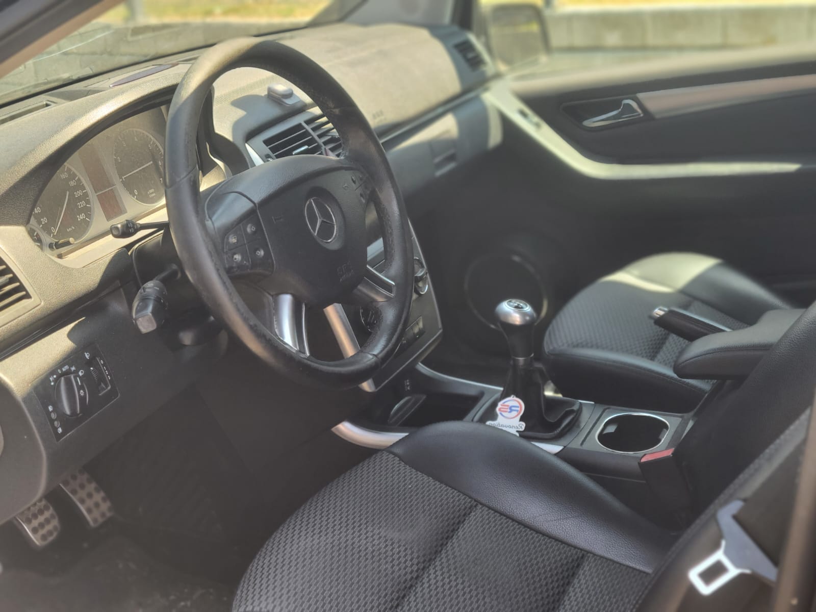 MERCEDES-BENZ B 180 (170) BlueEfficiency-image-4