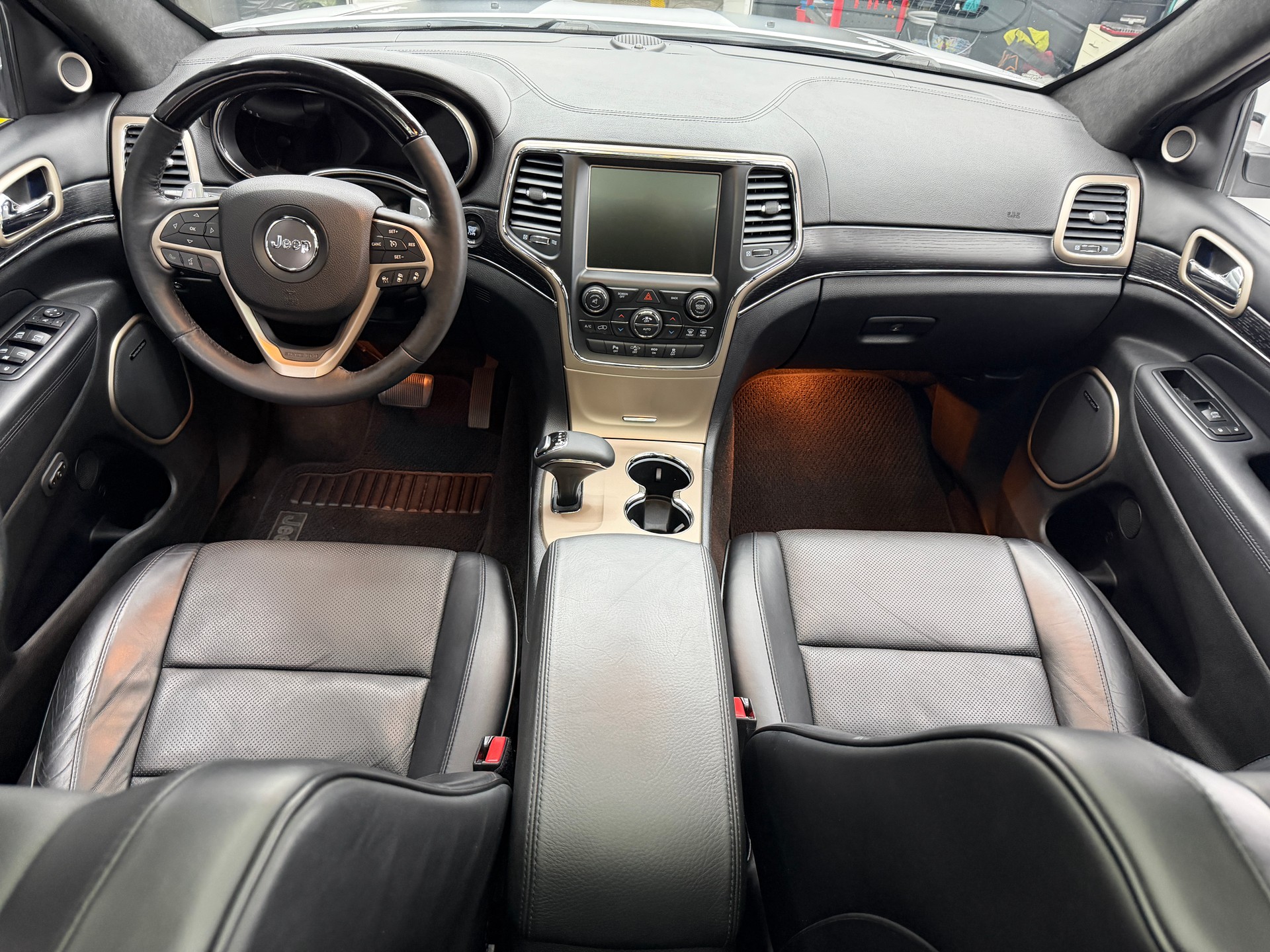 JEEP Grand Cherokee 3.0 CRD Summit Automatic-image-10