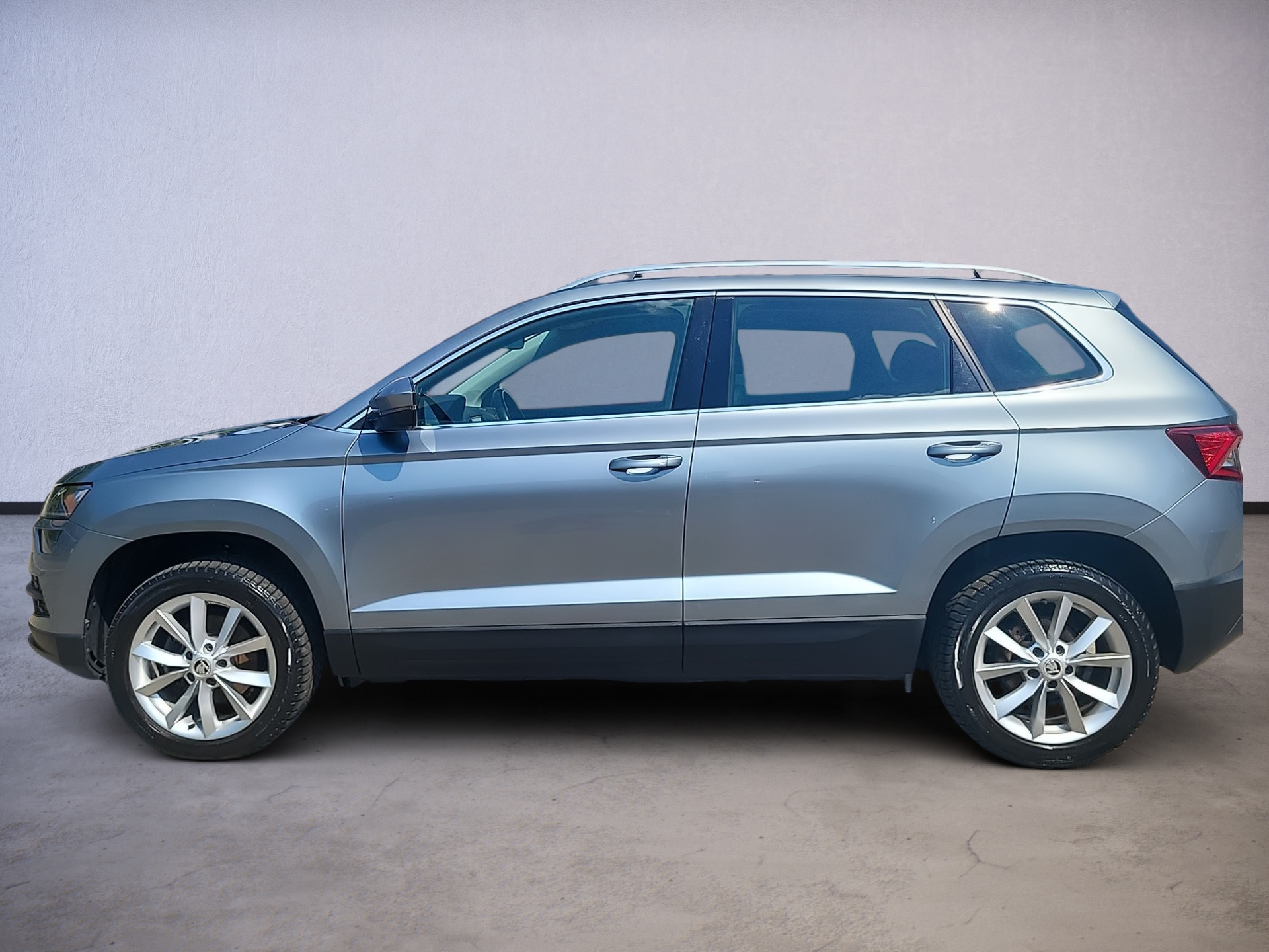 SKODA Karoq 1.6 TDI CR Smile-image-7