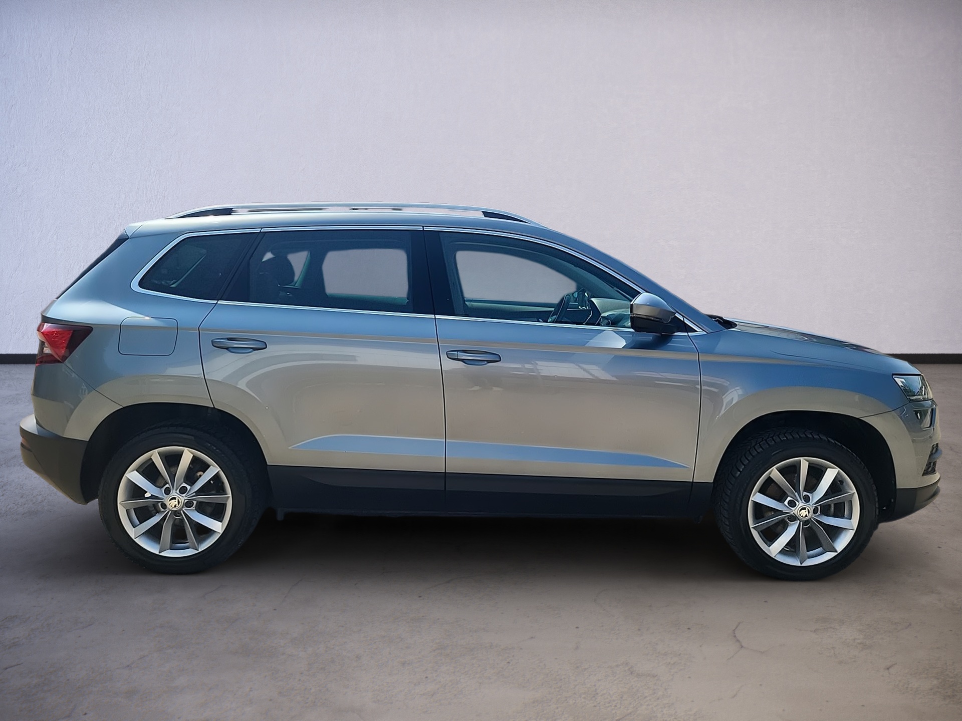 SKODA Karoq 1.6 TDI CR Smile-image-3