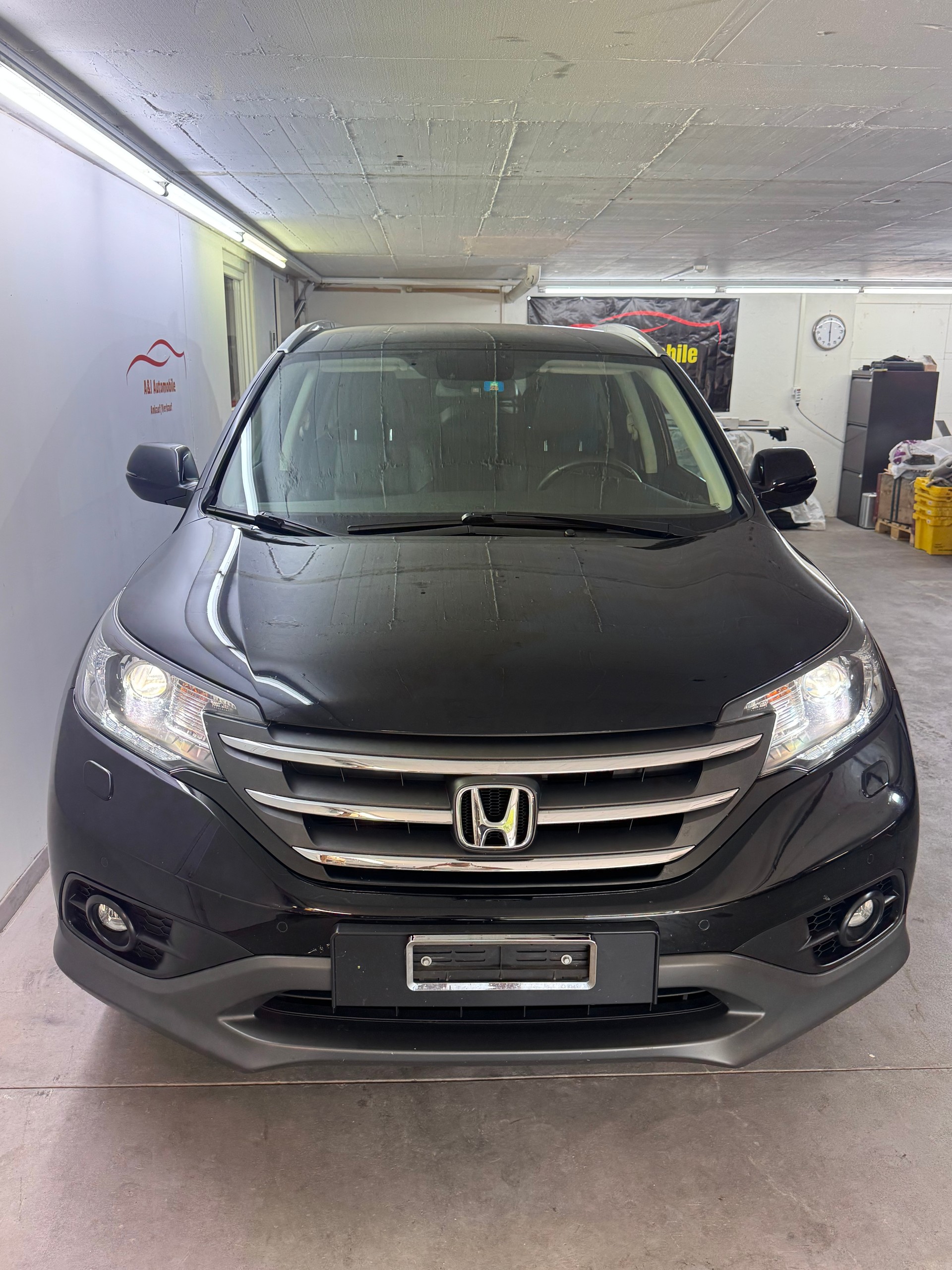 HONDA CR-V 2.2 i-DTEC Executive 4WD-image-4