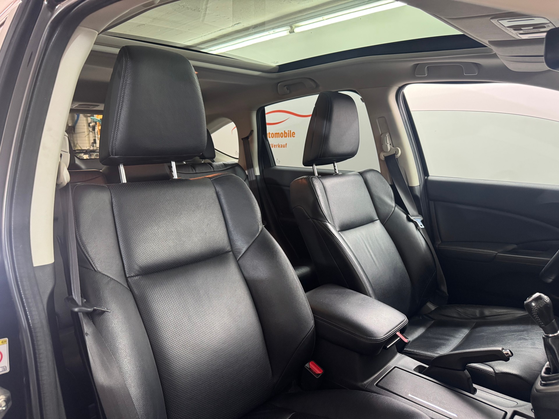 HONDA CR-V 2.2 i-DTEC Executive 4WD-image-9